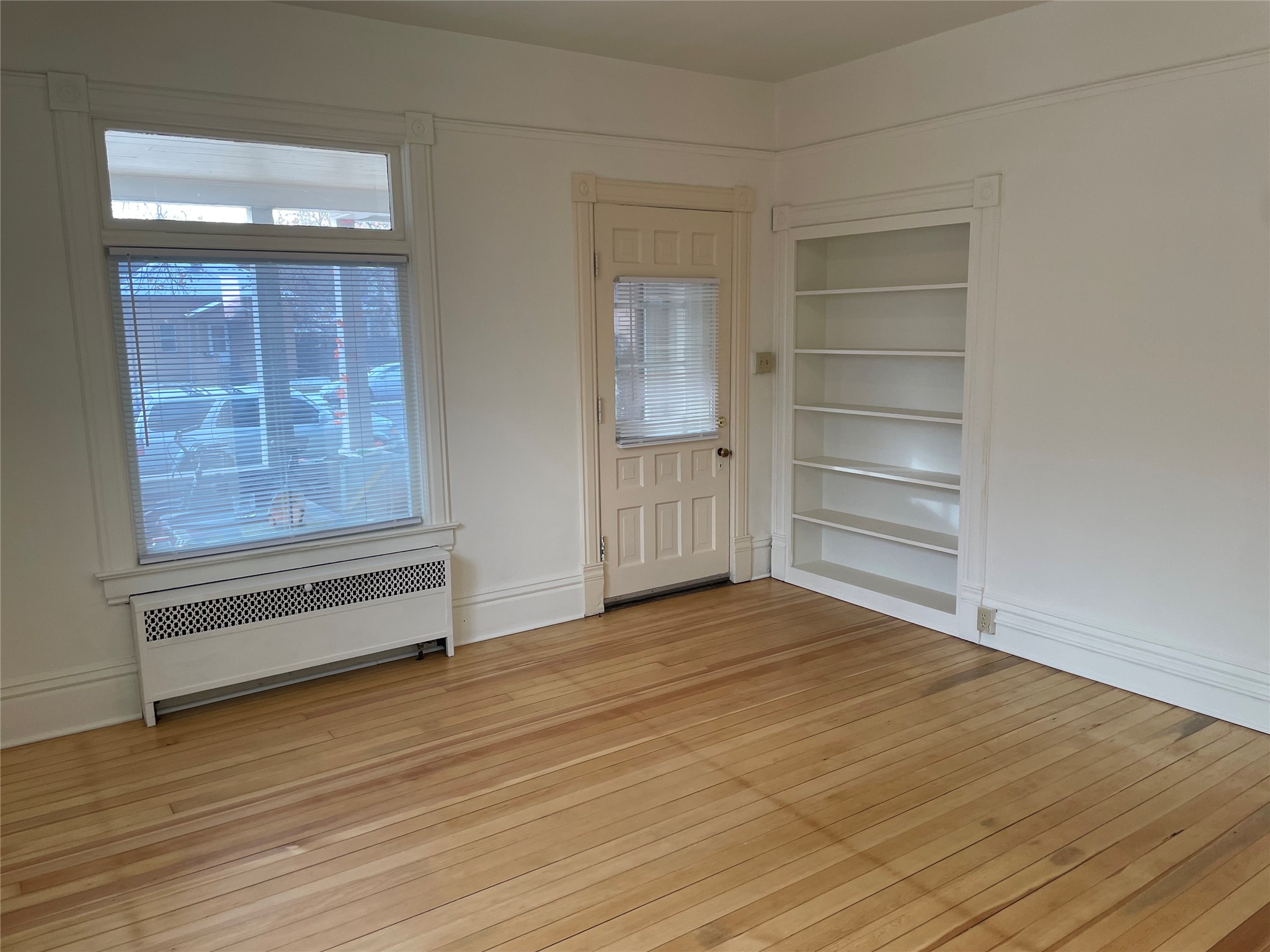 412 E Spruce Street Property Photo 10