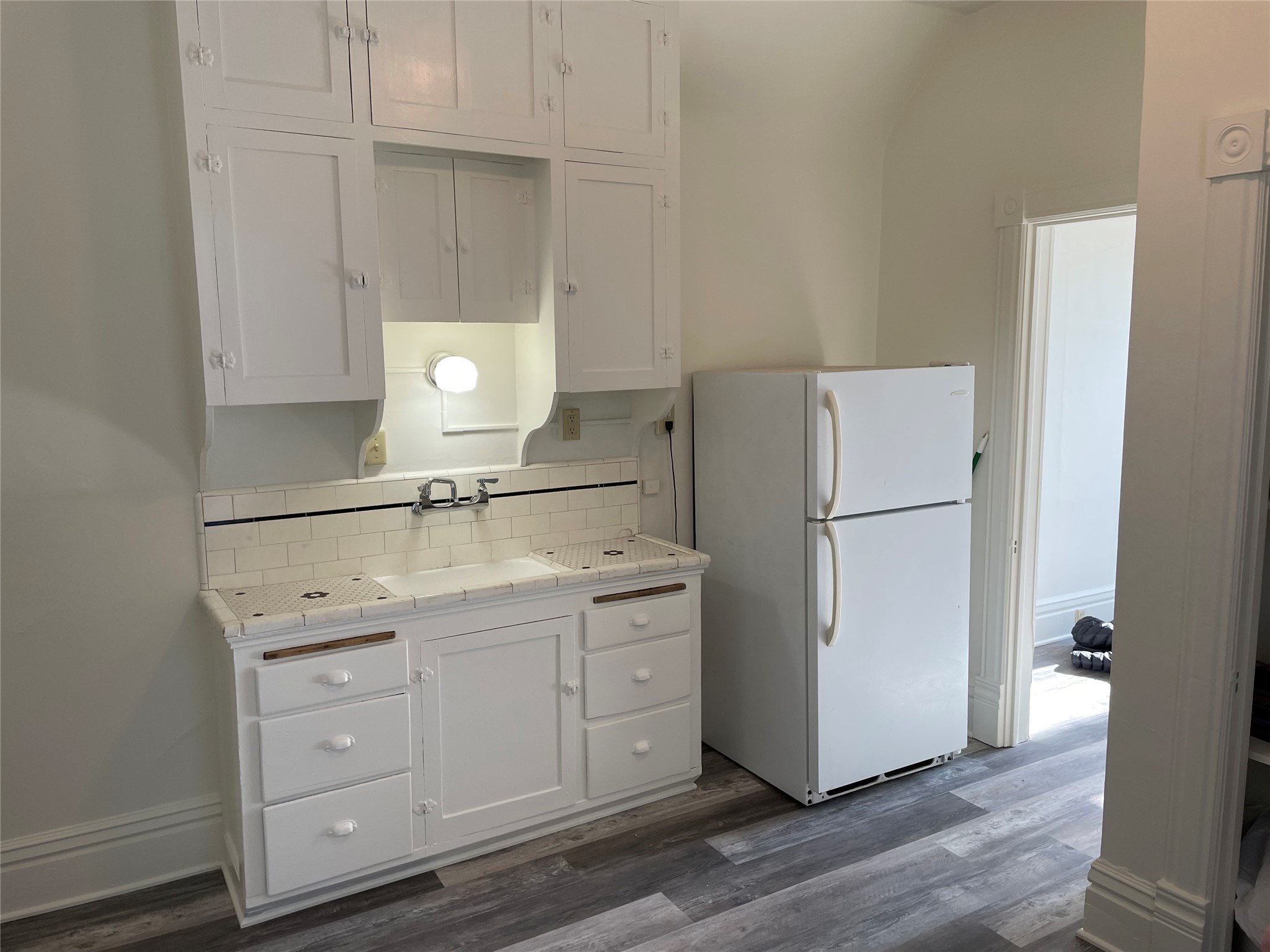 412 E Spruce Street Property Photo 17
