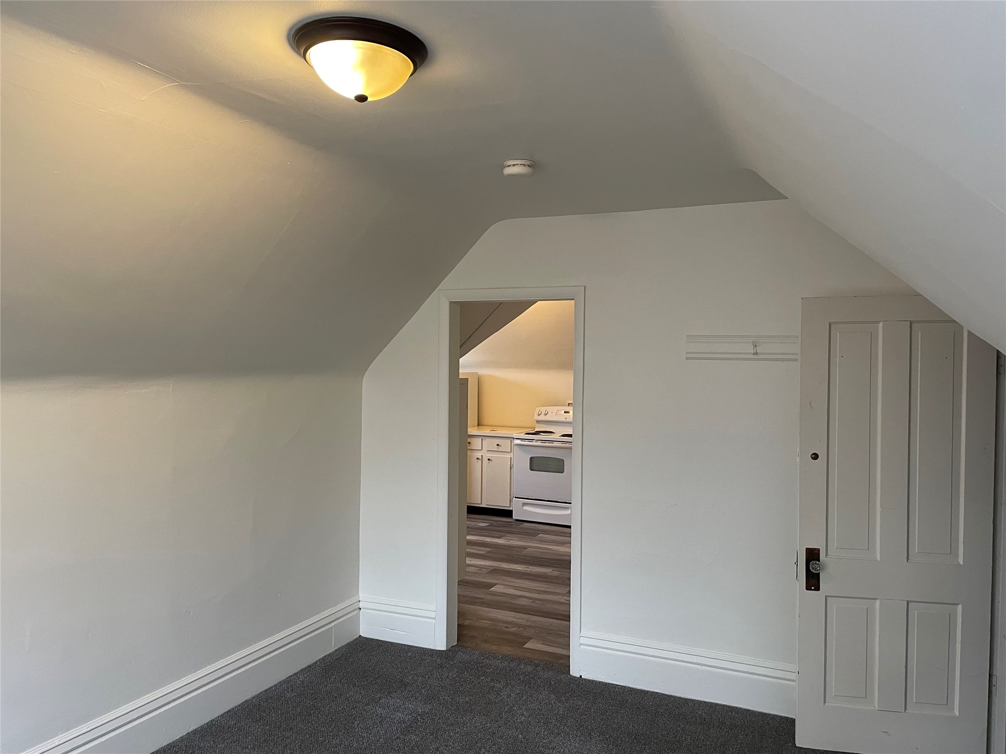 412 E Spruce Street Property Photo 21