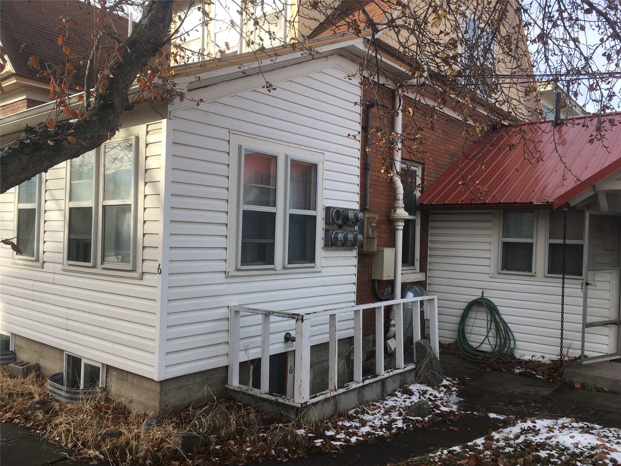 412 E Spruce Street Property Photo 26