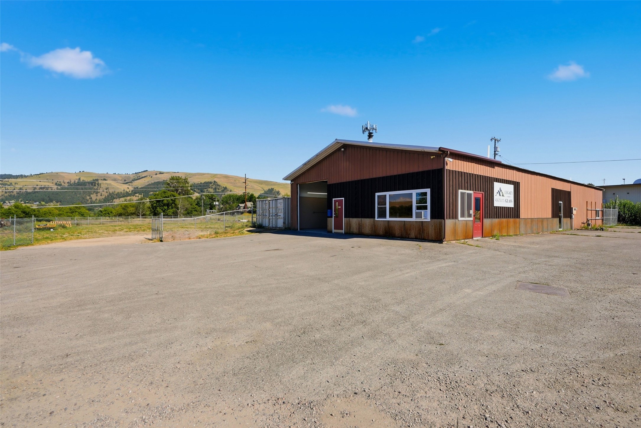 11060 Us Hwy 93 S Property Photo 2