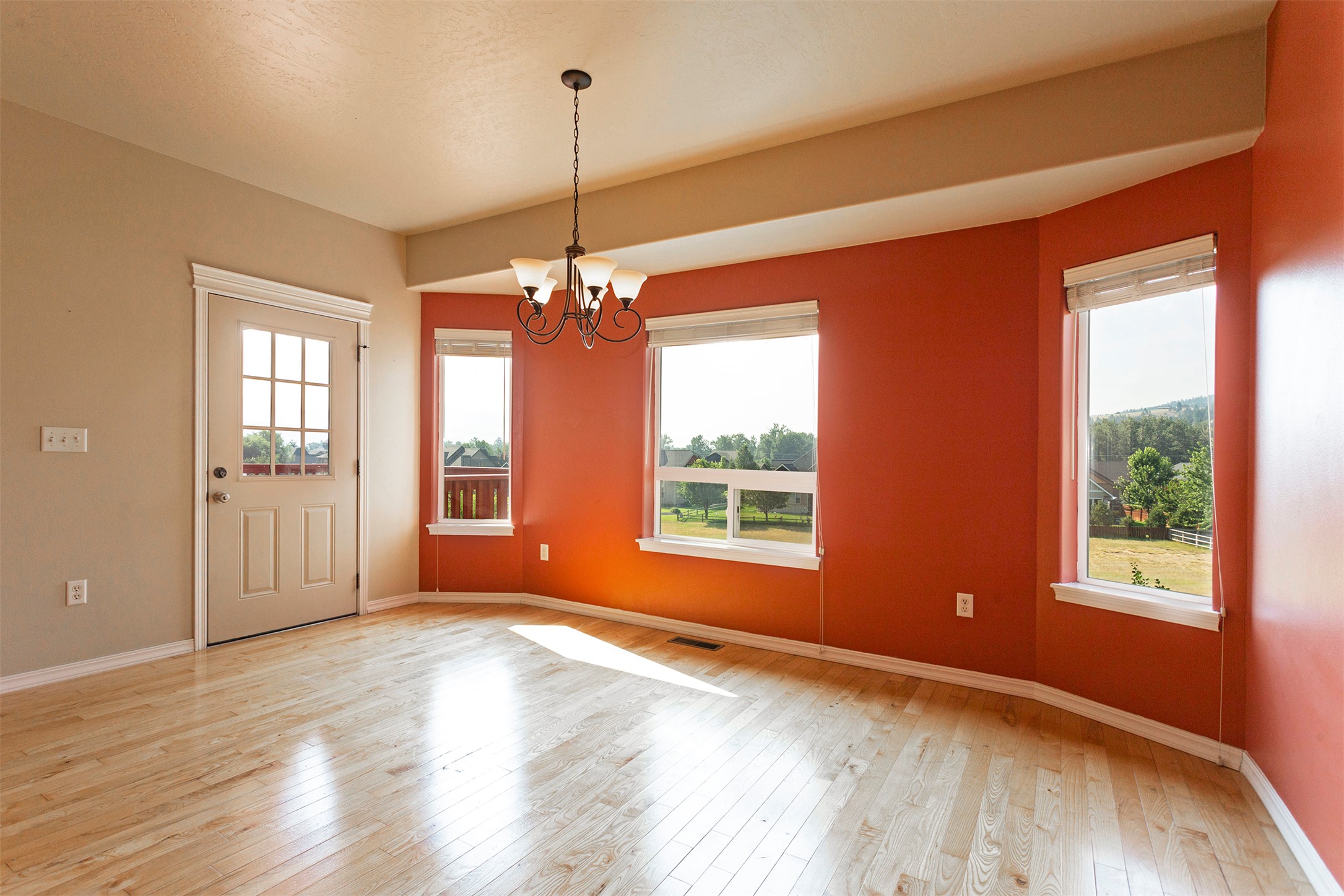 7889 Sugaree Trail Property Photo 16