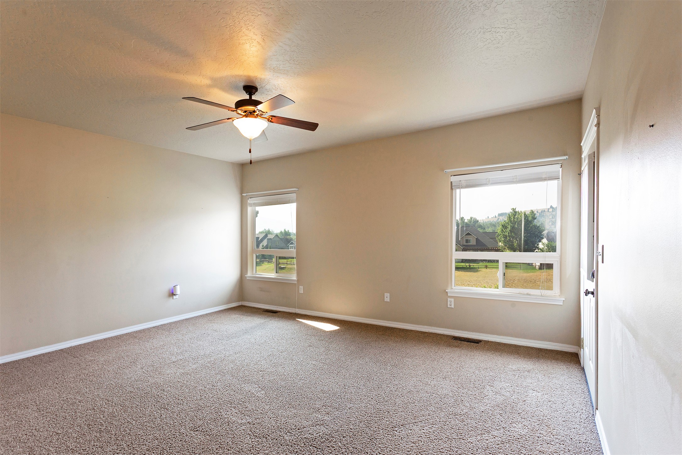 7889 Sugaree Trail Property Photo 32