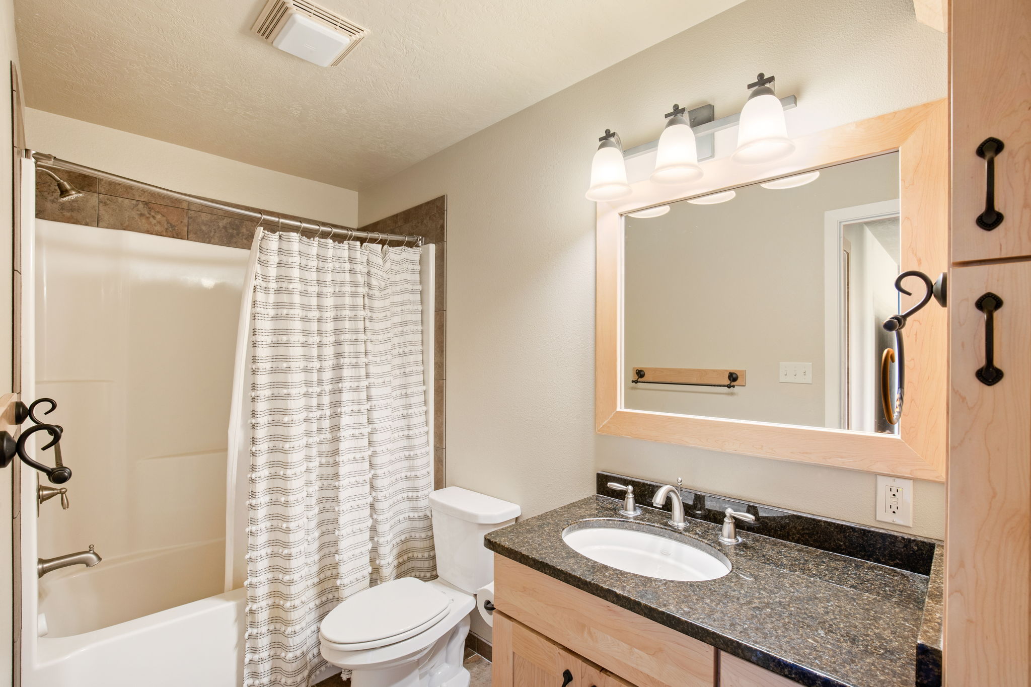 77 Limestone Lane Property Photo 45
