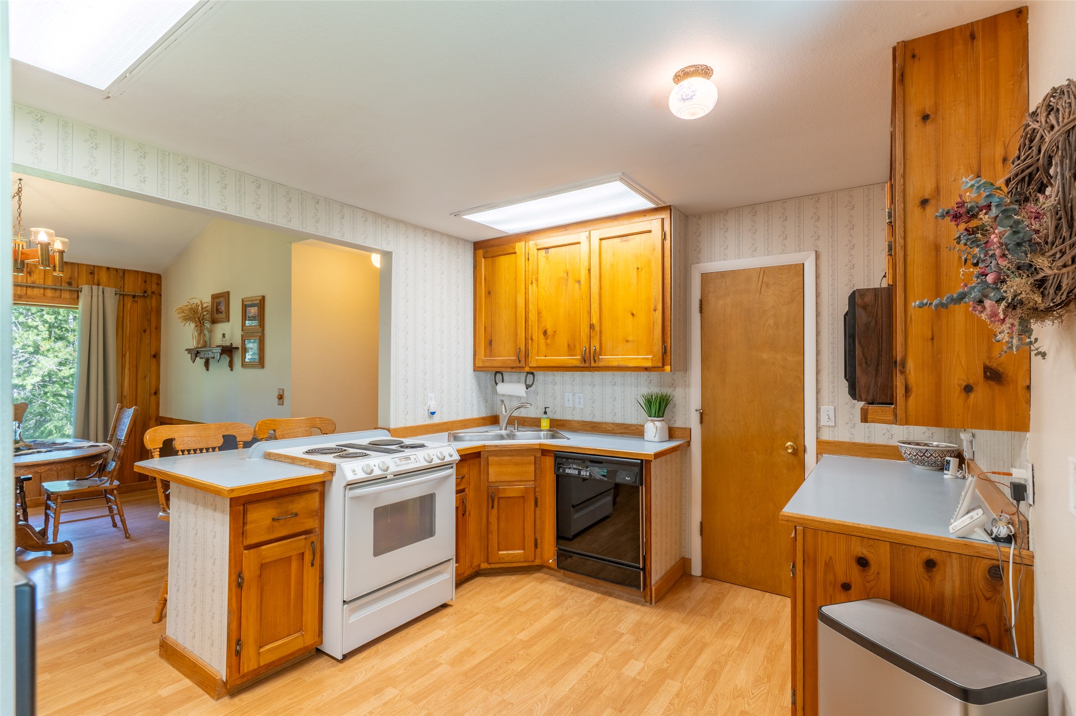 295 Old Church Road Property Photo 24