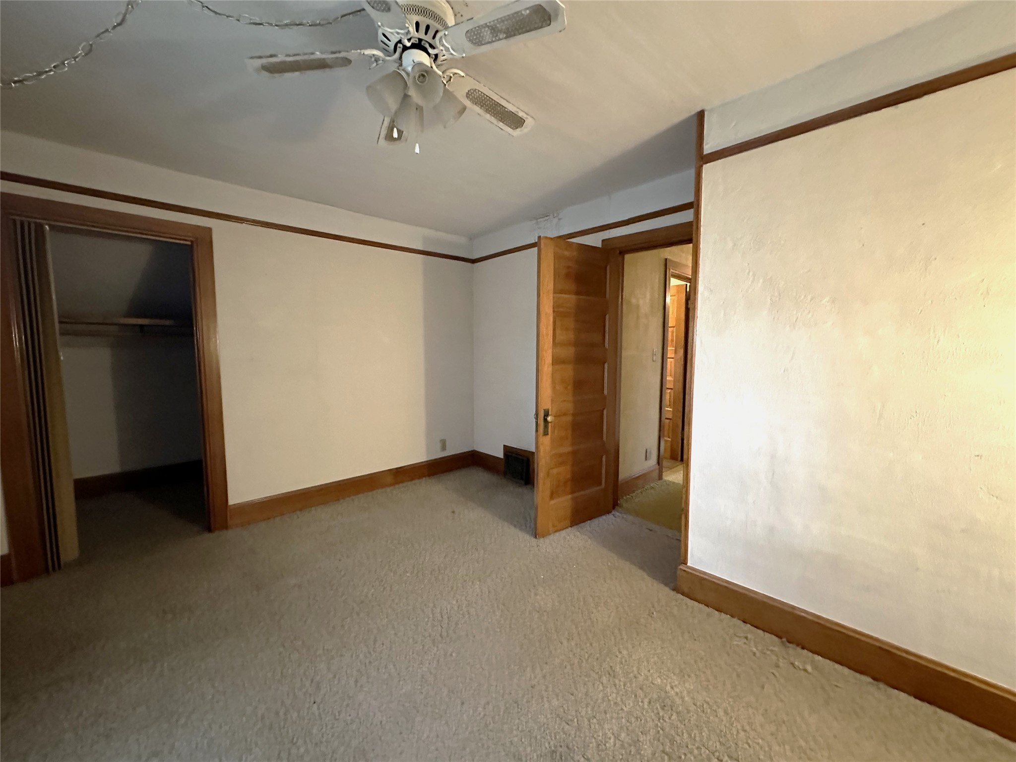 509 1st Avenue E Property Photo 27