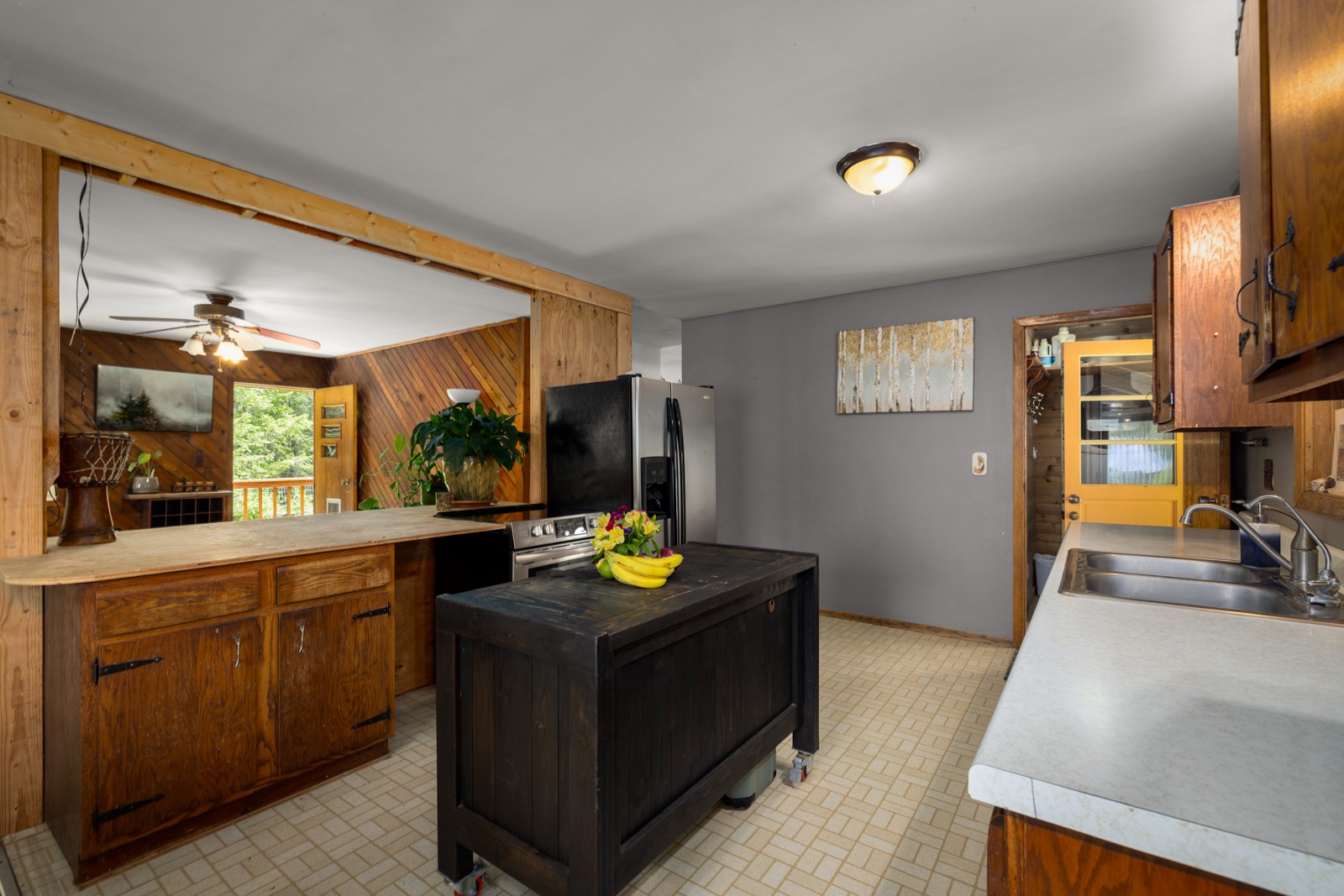 300 Spencer Hill Drive Property Photo 12