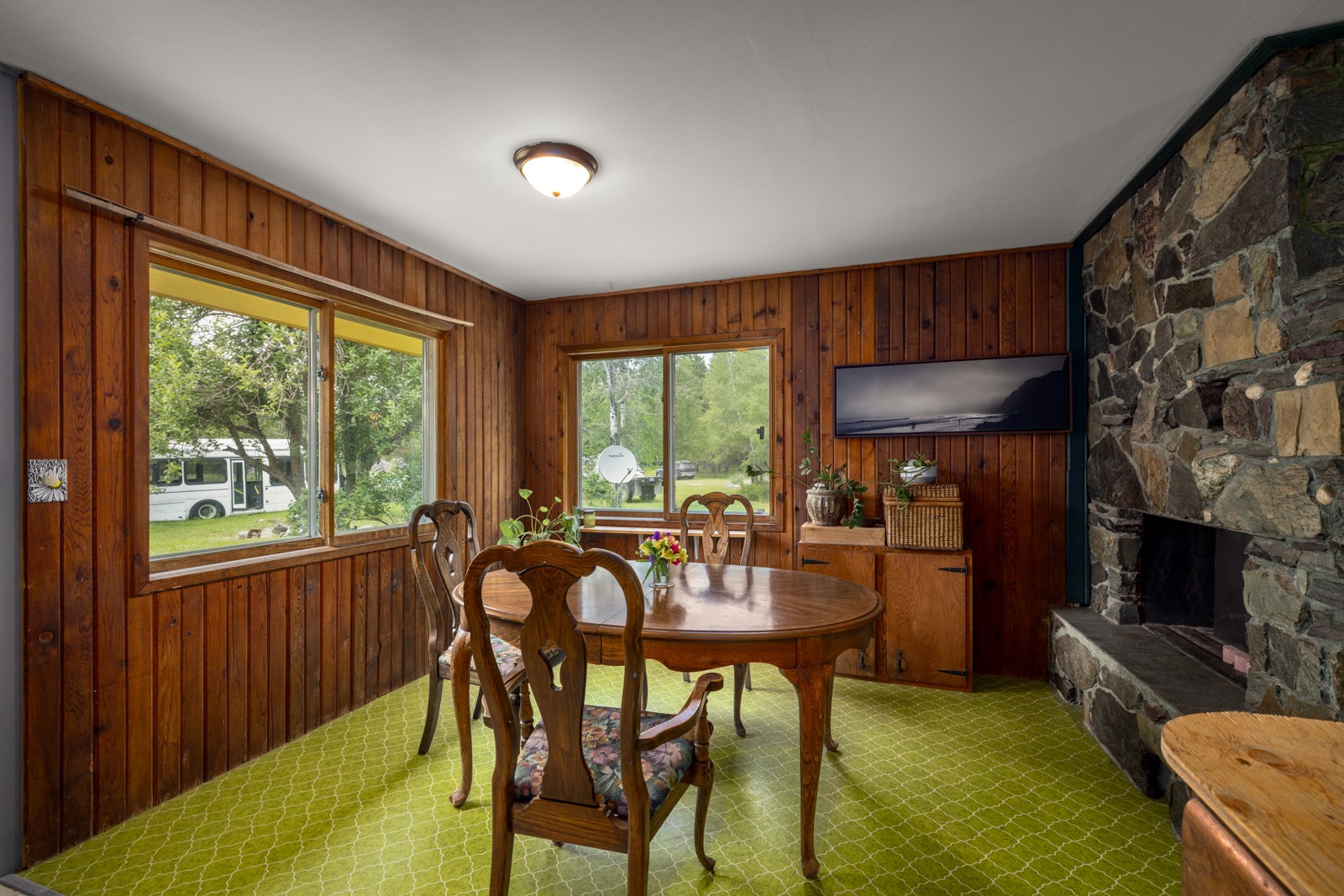 300 Spencer Hill Drive Property Photo 14