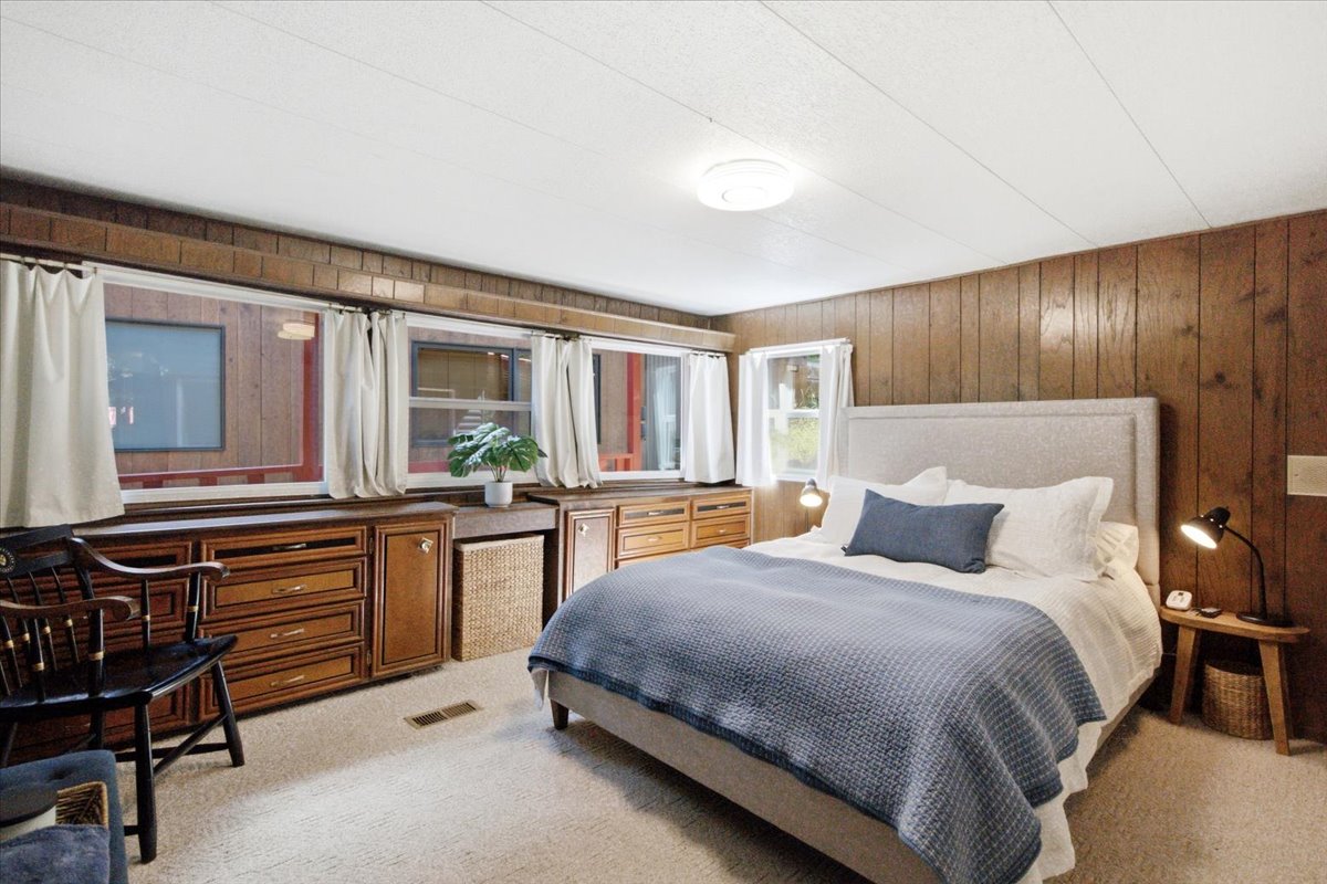 600 Glen Lake Drive Property Photo 18