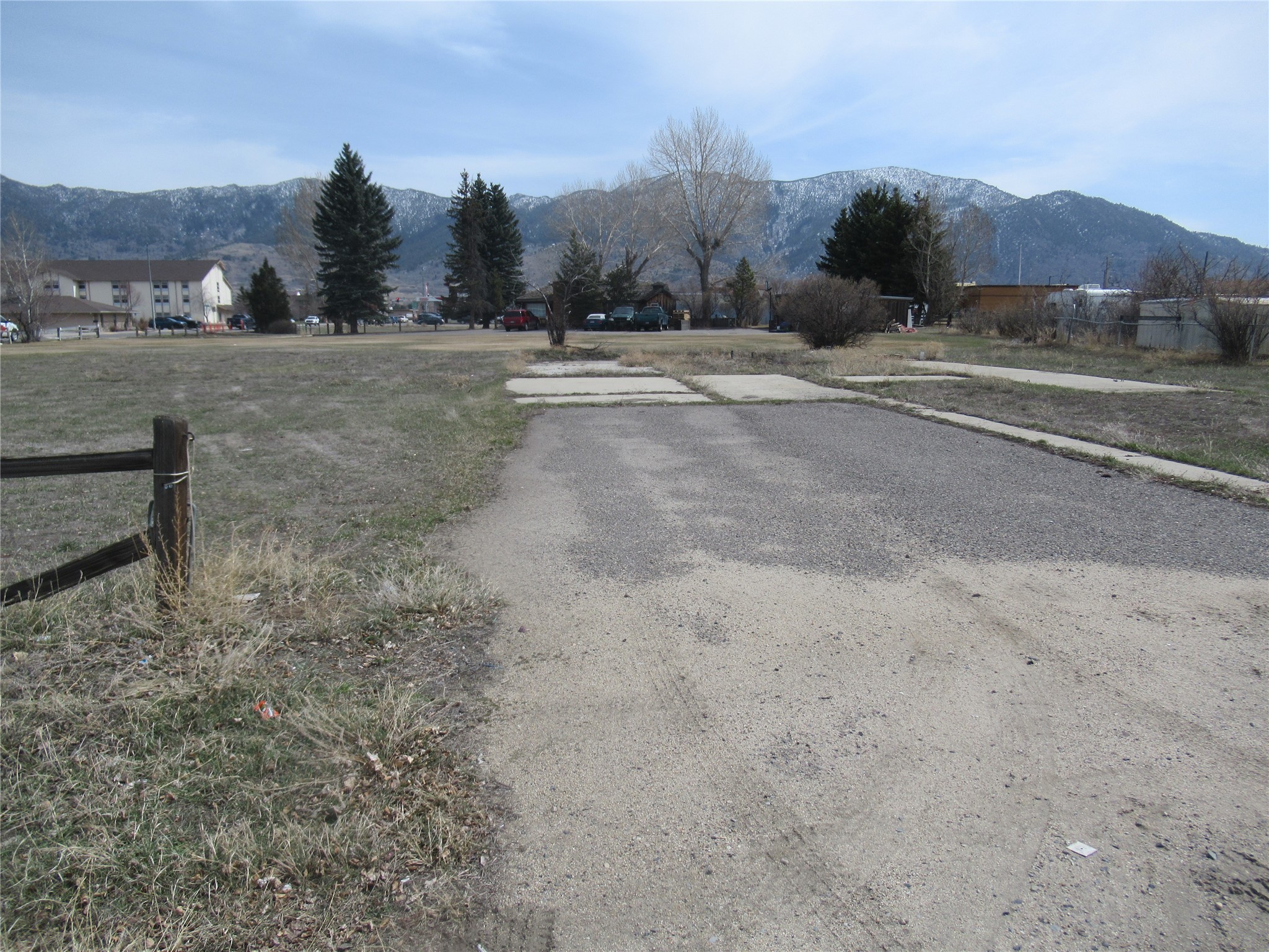 1830 Holmes Avenue Property Photo 13