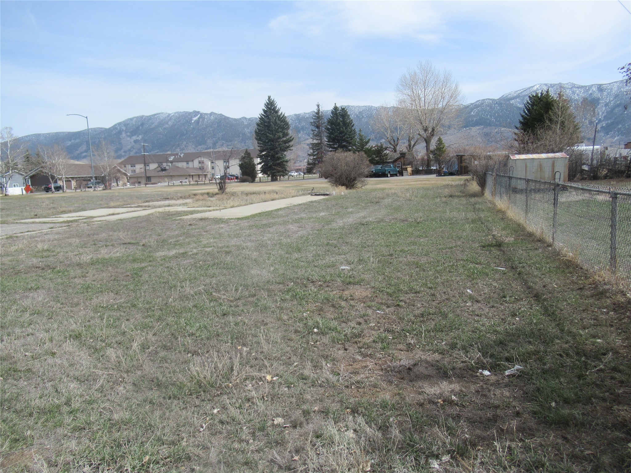 1830 Holmes Avenue Property Photo 14