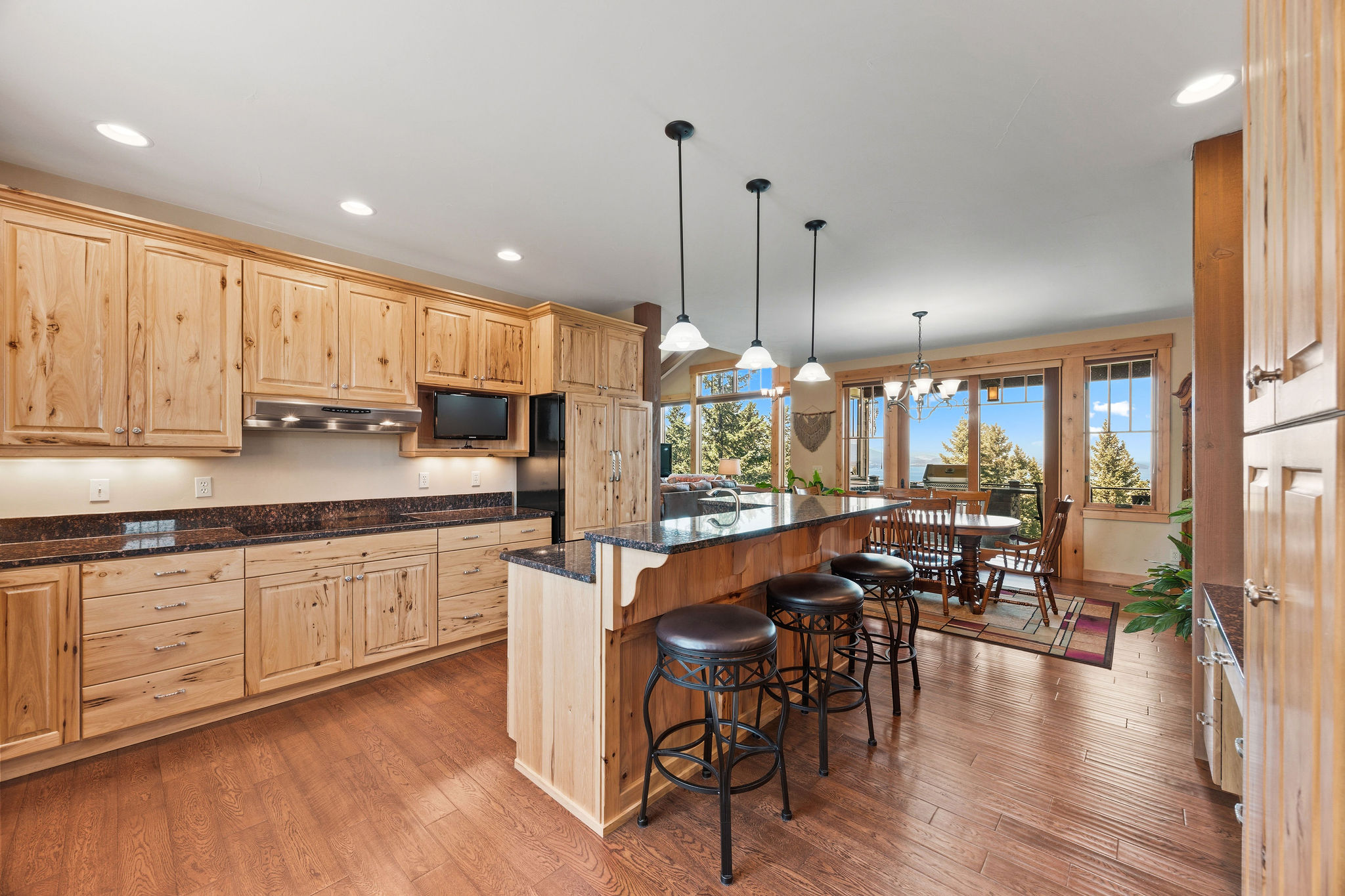 117 Southlake Crest Property Photo 15