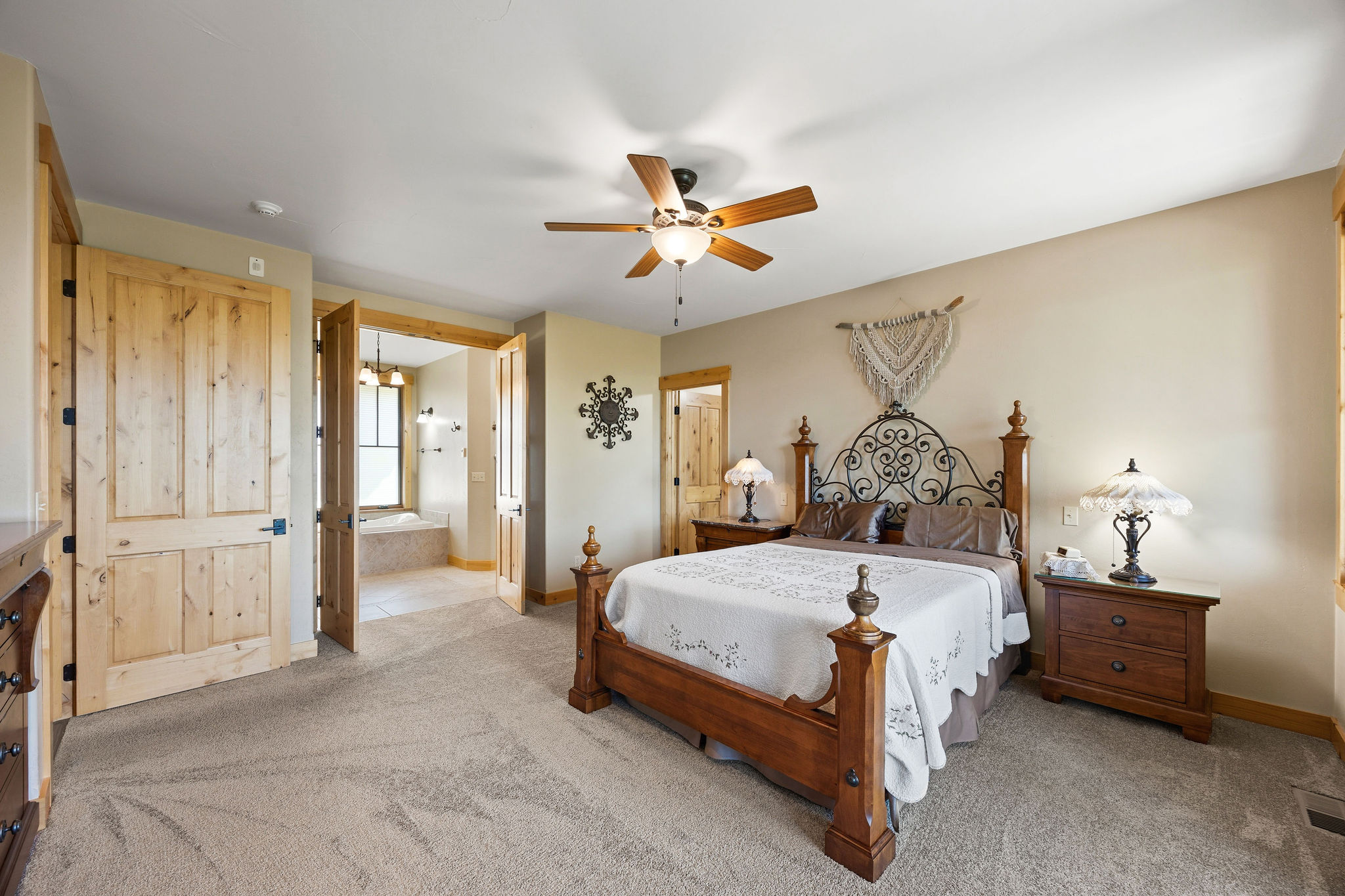 117 Southlake Crest Property Photo 23
