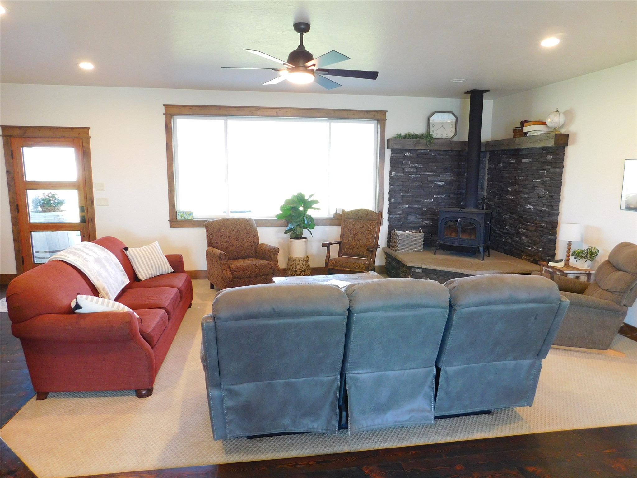 33460 Overland Road Property Photo 23