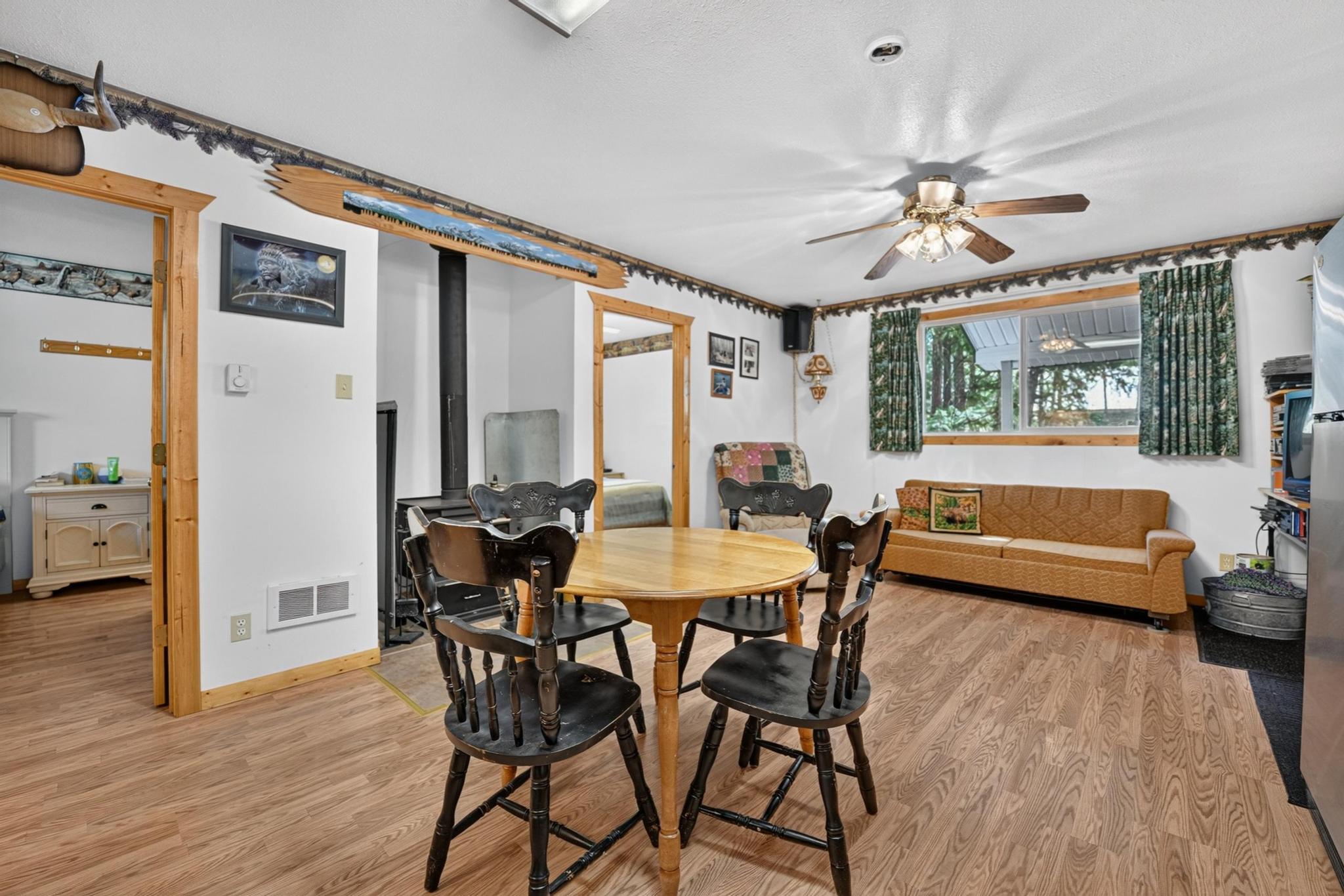100 Pine Bay Drive Property Photo 12