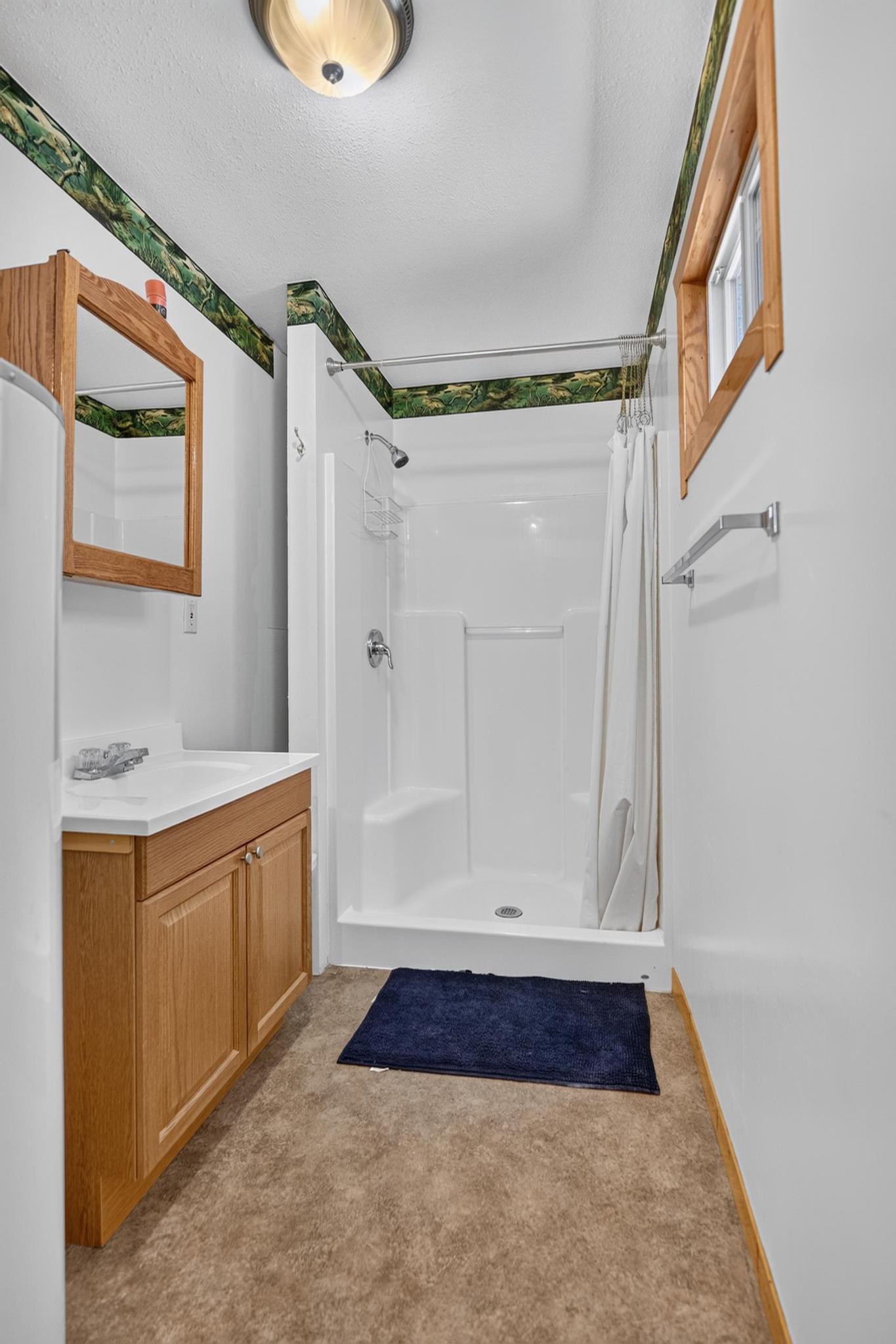 100 Pine Bay Drive Property Photo 13