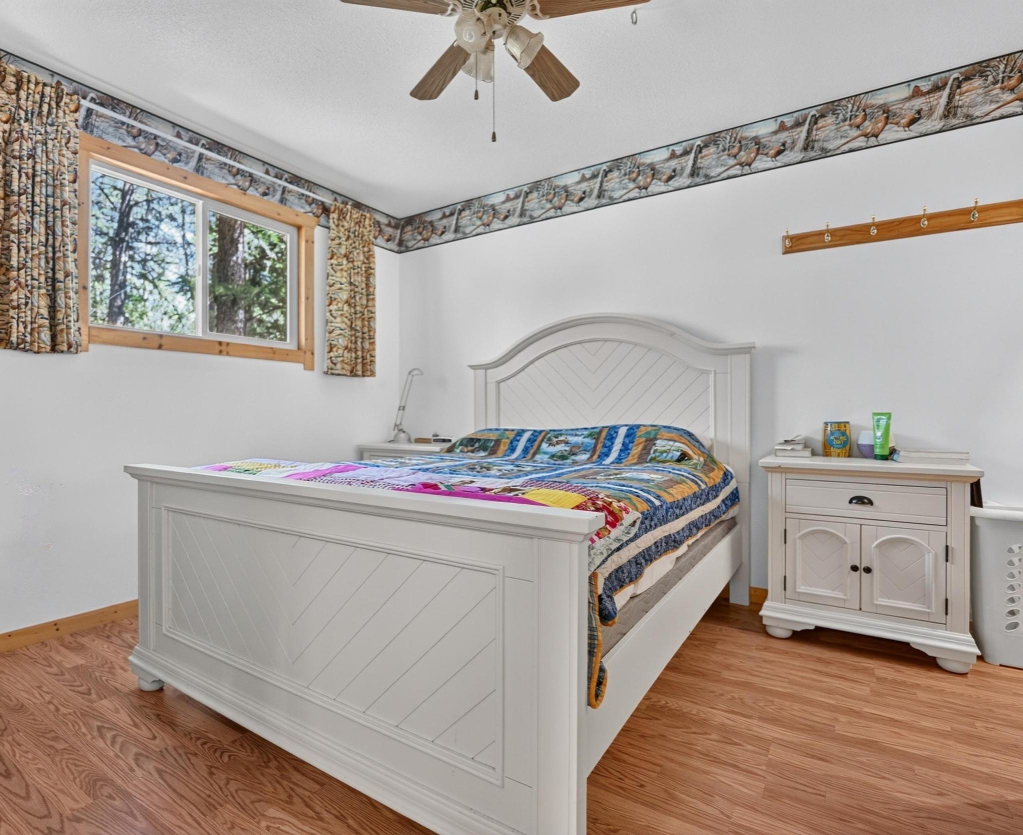 100 Pine Bay Drive Property Photo 14