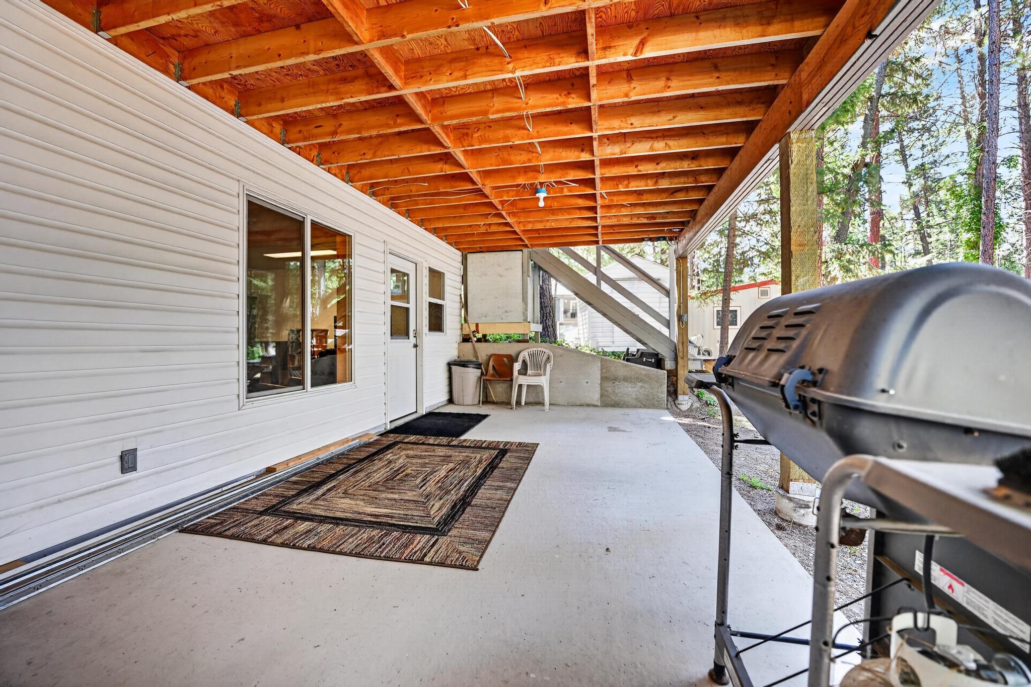 100 Pine Bay Drive Property Photo 29