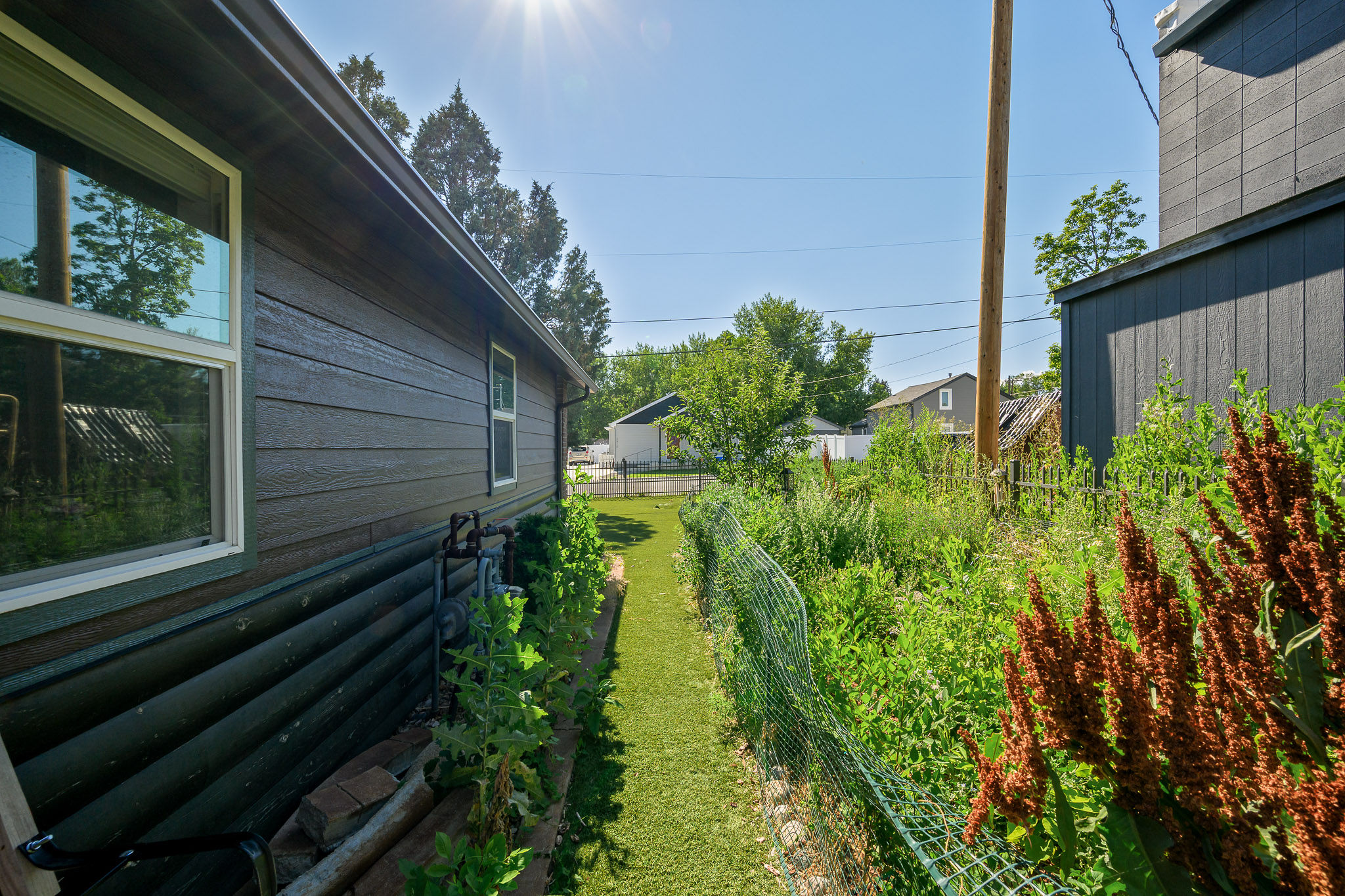 2409 Rosewyn Lane Property Photo 12