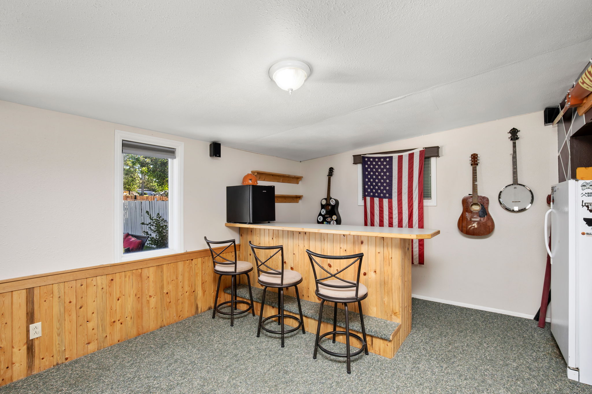 625 Riverview Drive E Property Photo 13
