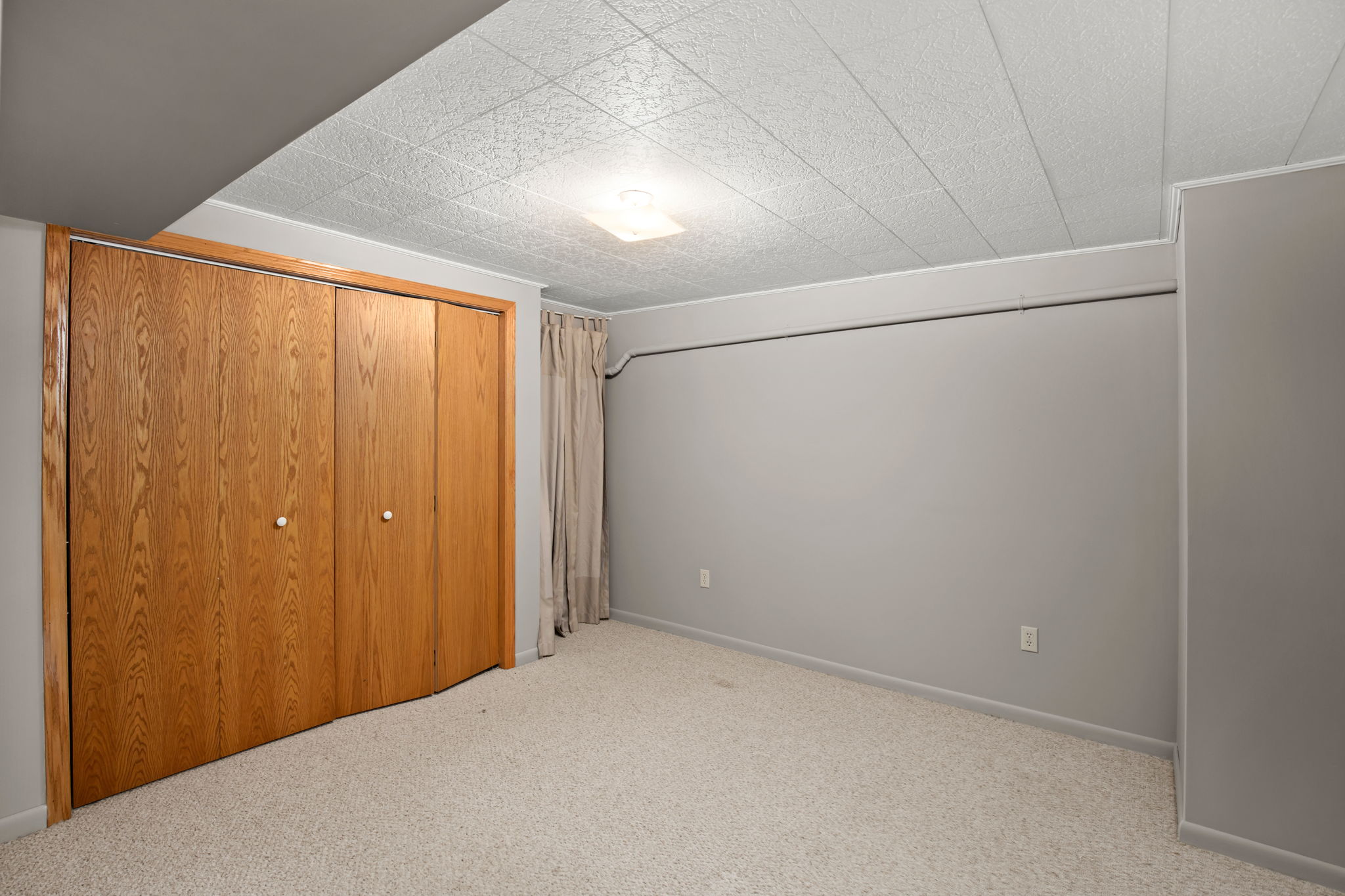 625 Riverview Drive E Property Photo 30