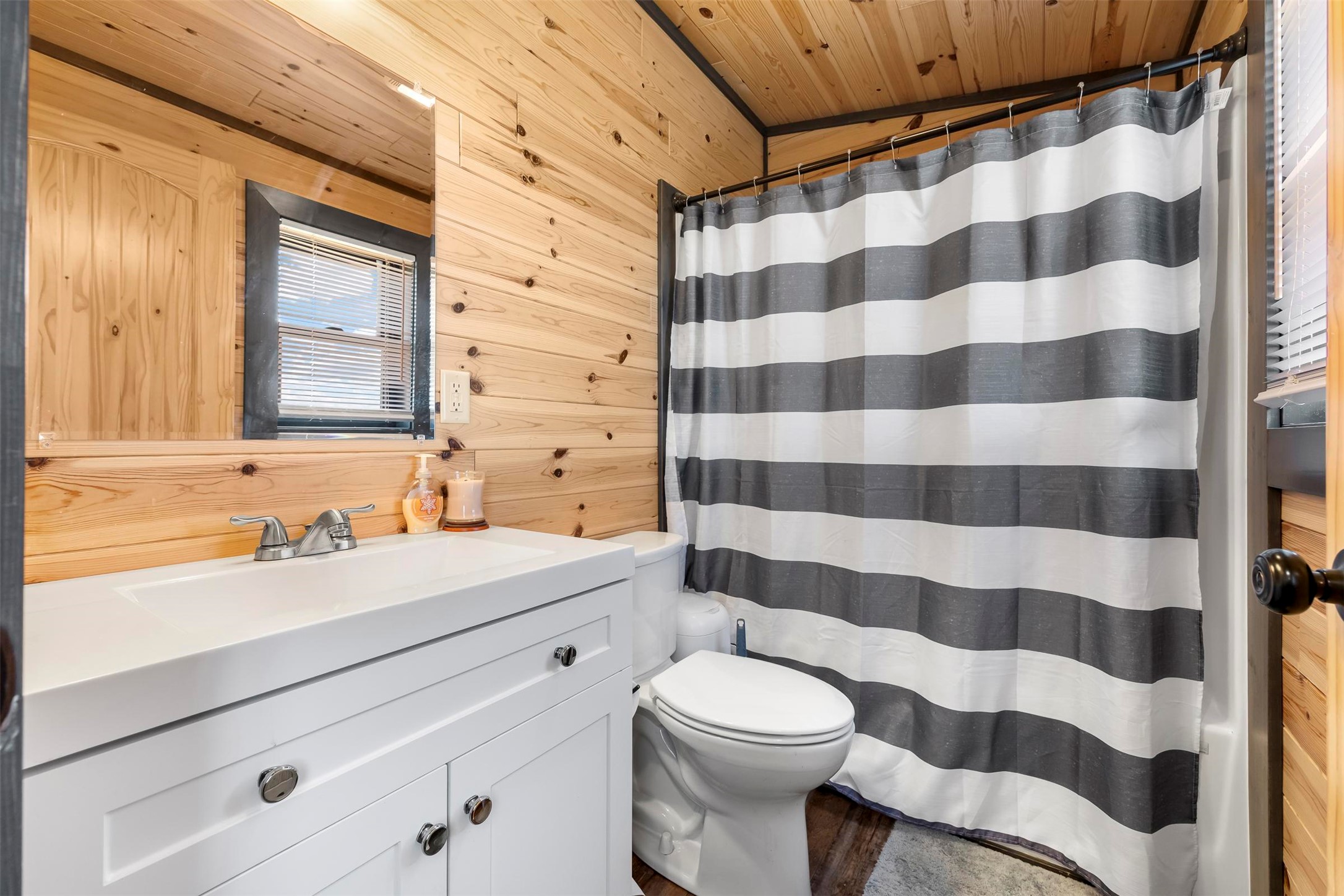 15 Sapphire Way Property Photo 13