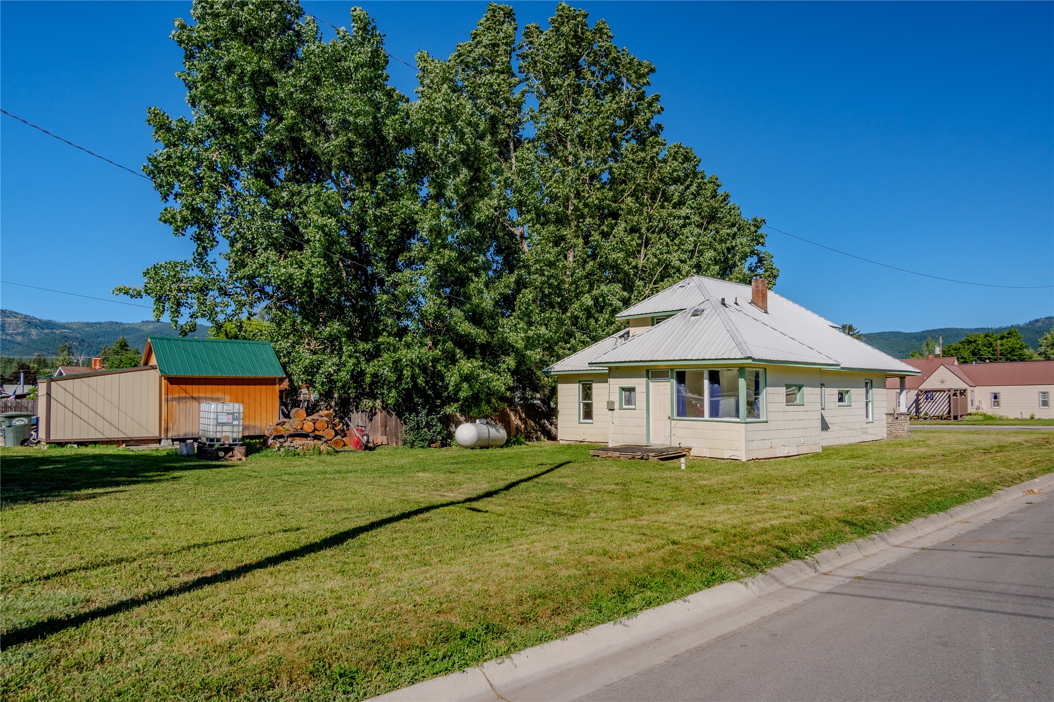 322 Nevada Avenue Property Photo 36