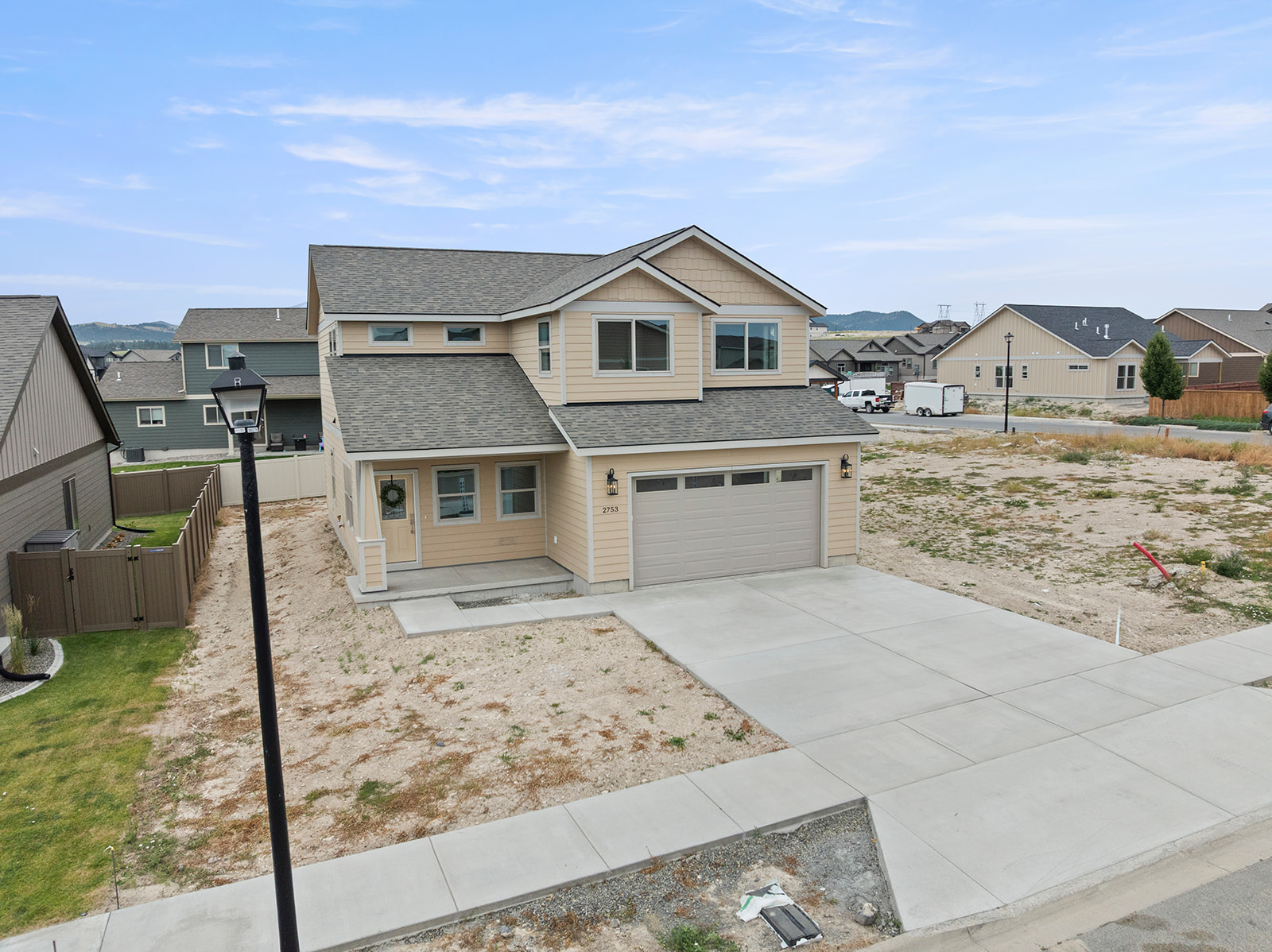 2753 Favor Loop Property Photo 1