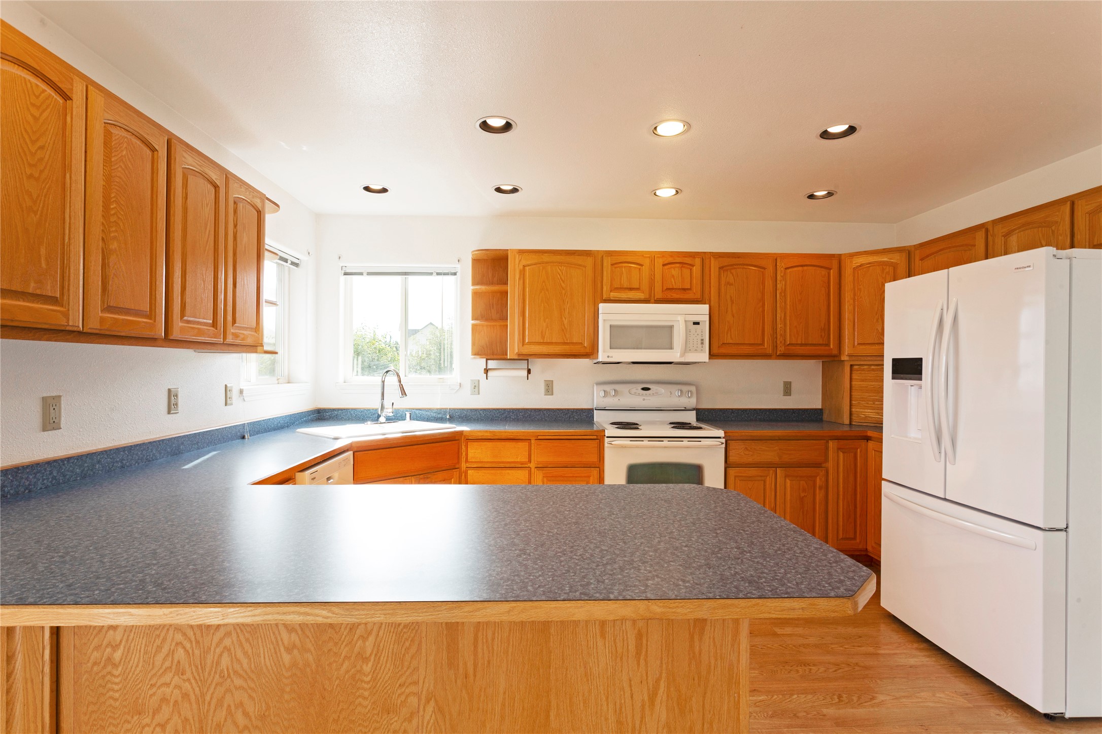 39445 Lakeview Drive Property Photo 14