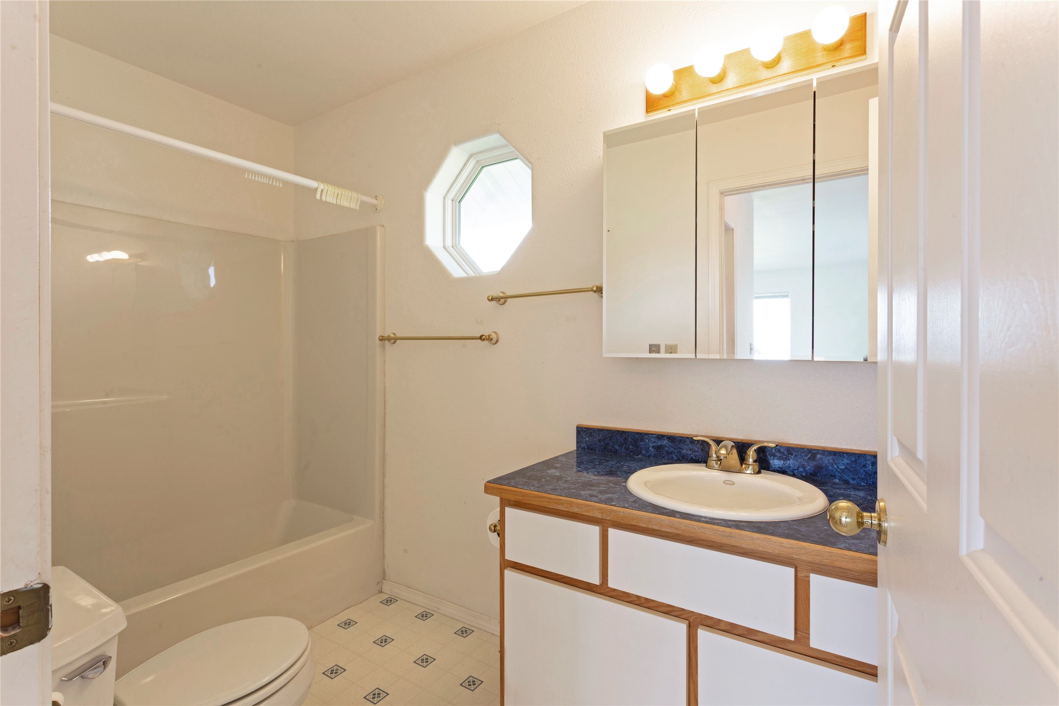 39445 Lakeview Drive Property Photo 25