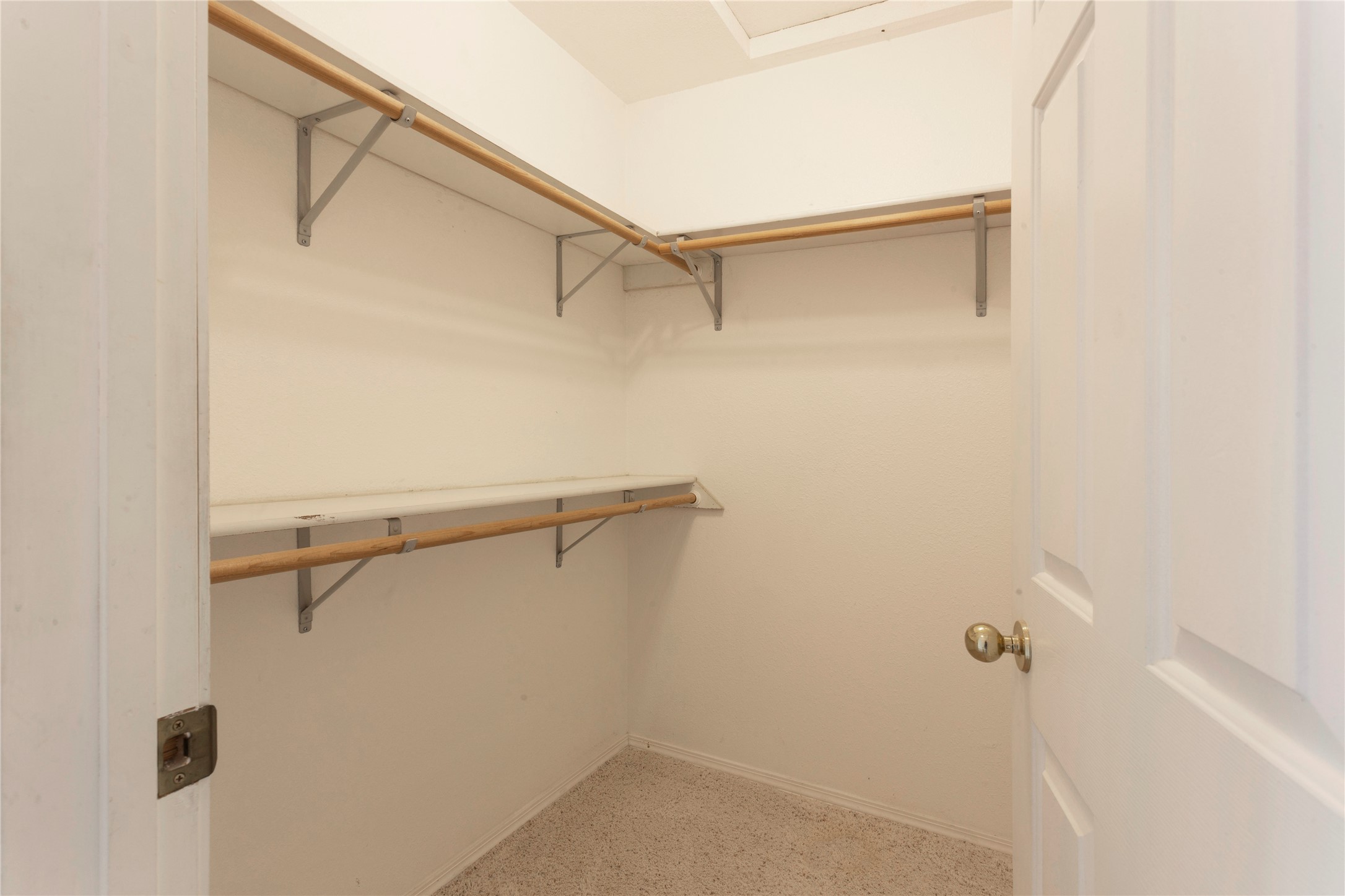 39445 Lakeview Drive Property Photo 26