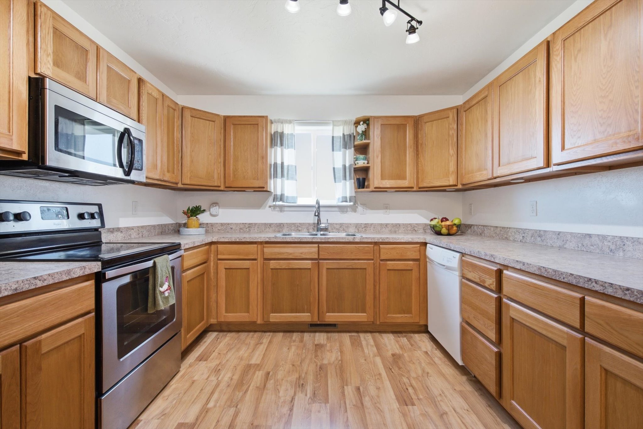 146 Jackson Peak Drive Property Photo 8