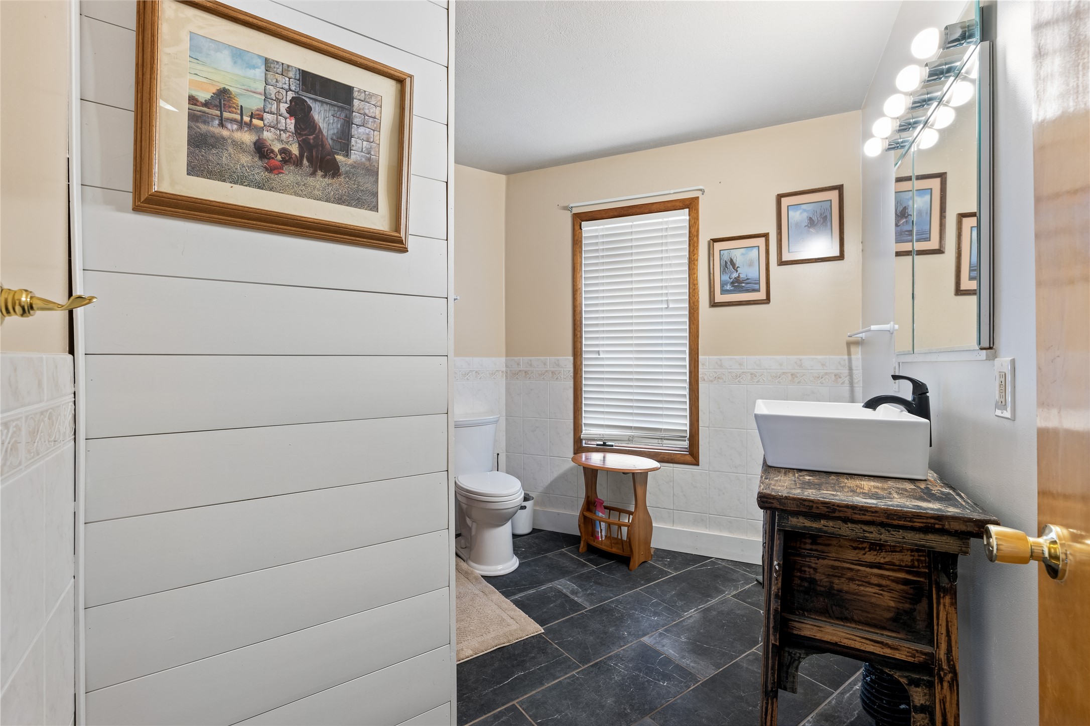127 Low Street Property Photo 23
