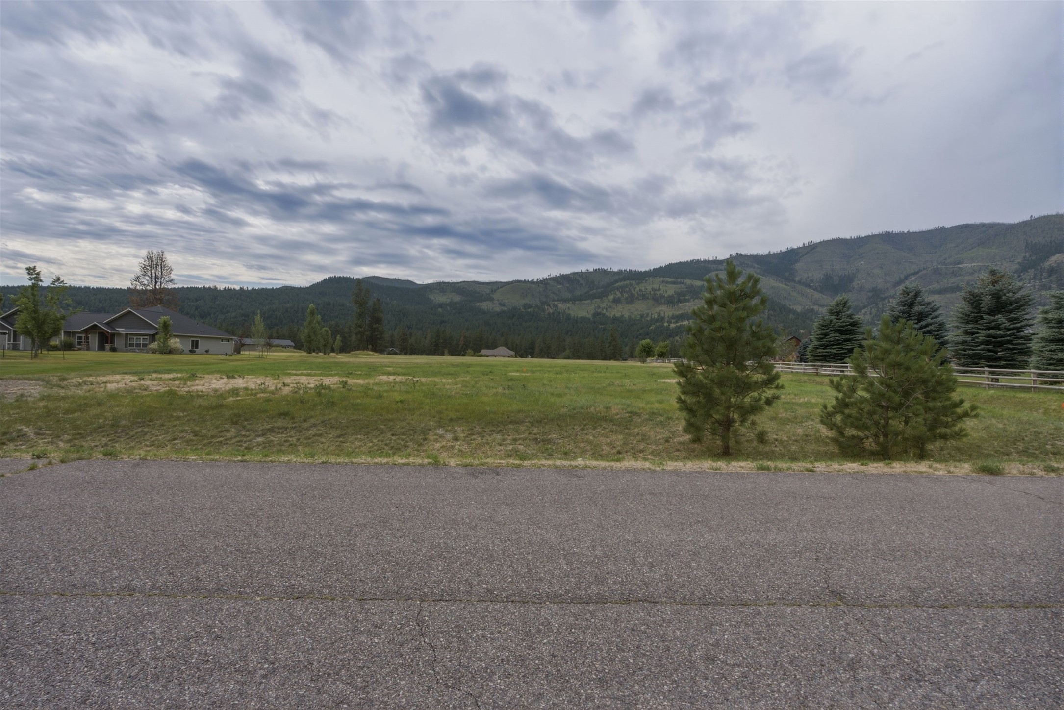 12196 Cowcatcher Drive Property Photo 14