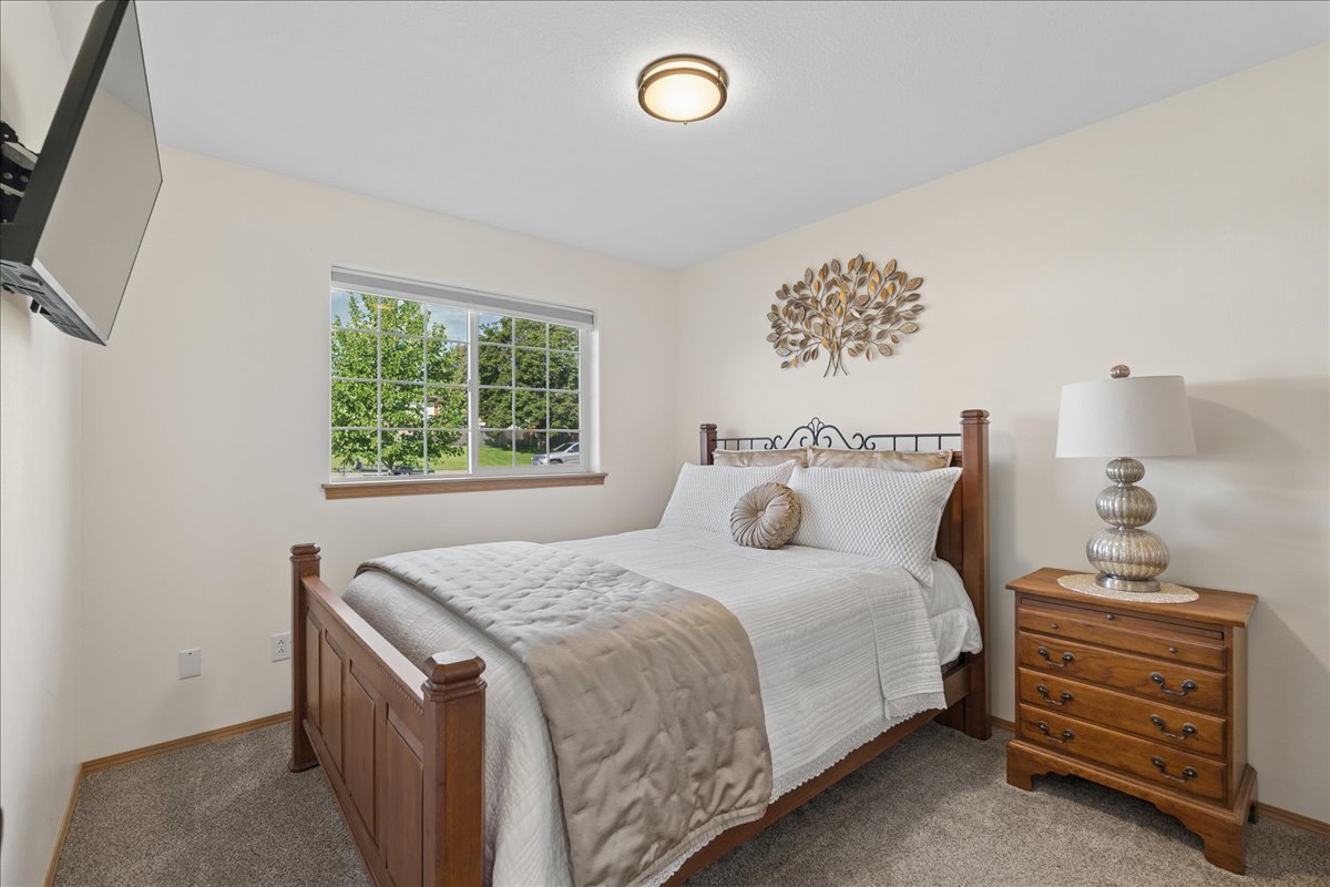 2709 Bitterroot Drive Property Photo 13