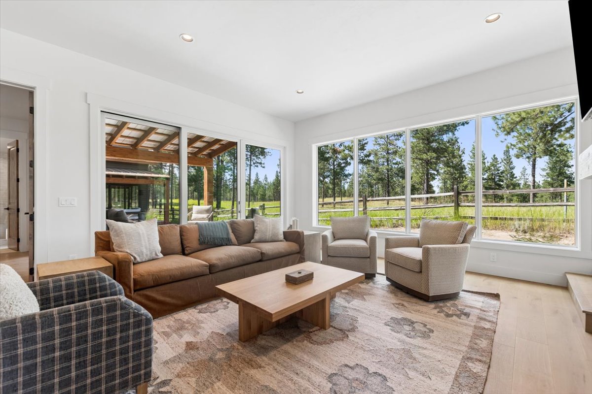 34 Crooked Stick Way Property Photo 11
