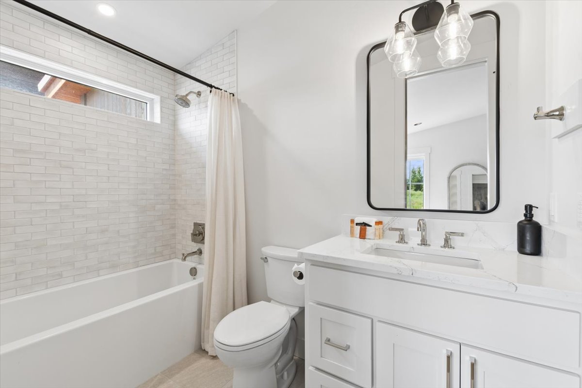 34 Crooked Stick Way Property Photo 17