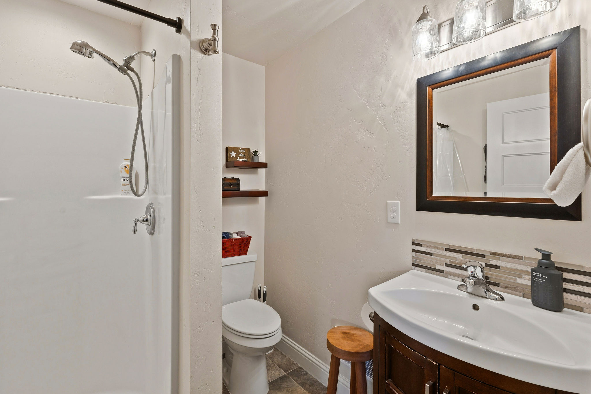 473 Osborn Avenue Property Photo 11