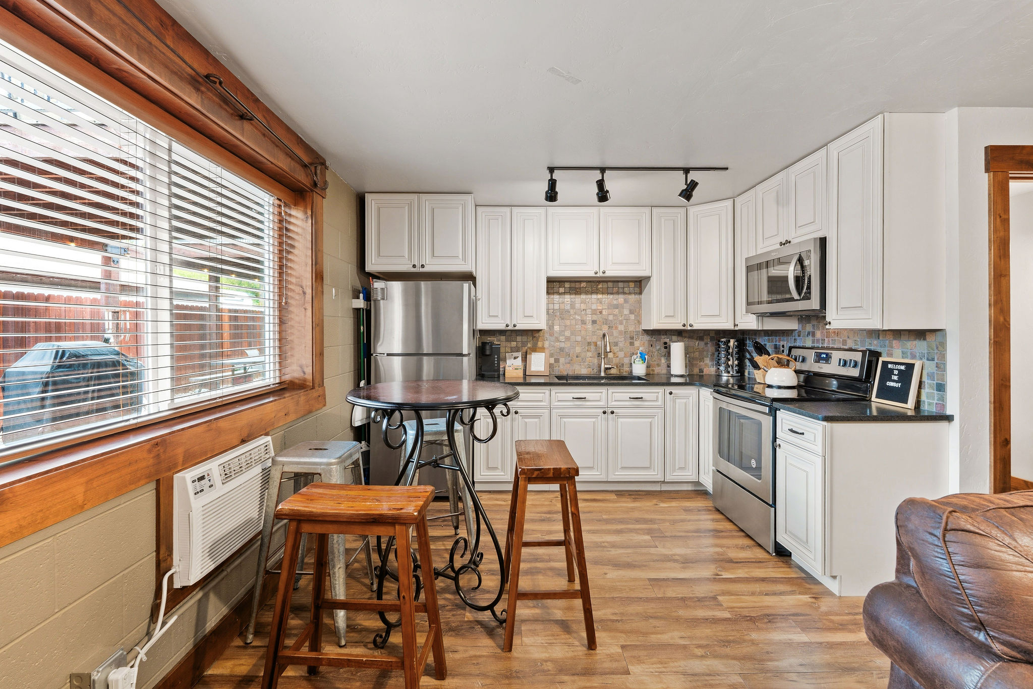 473 Osborn Avenue Property Photo 14