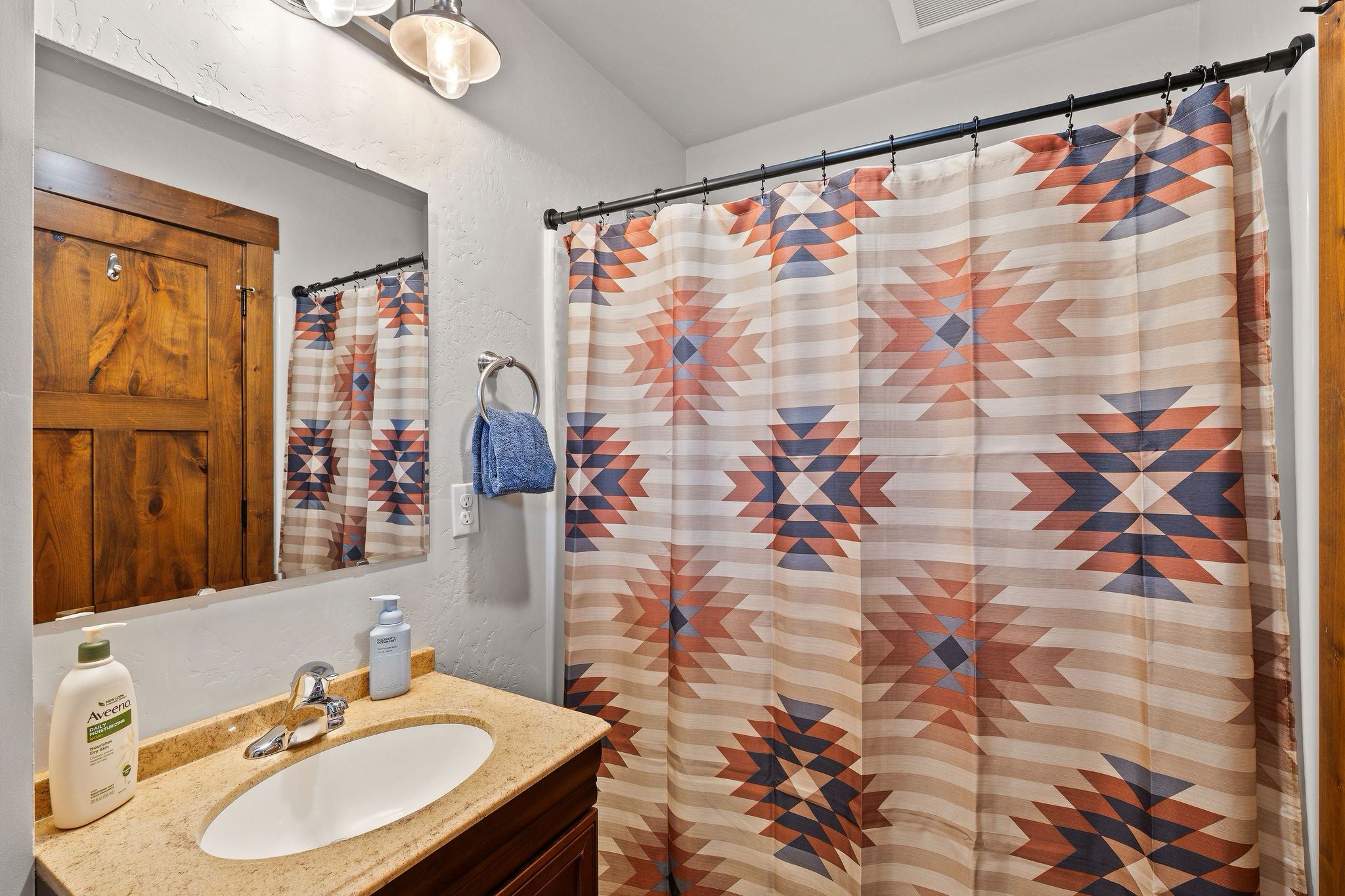 473 Osborn Avenue Property Photo 29