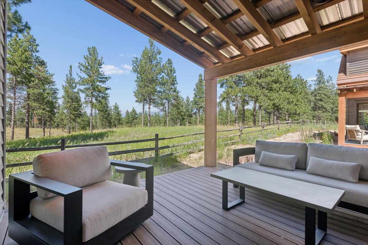 40 Crooked Stick Way Property Photo 5
