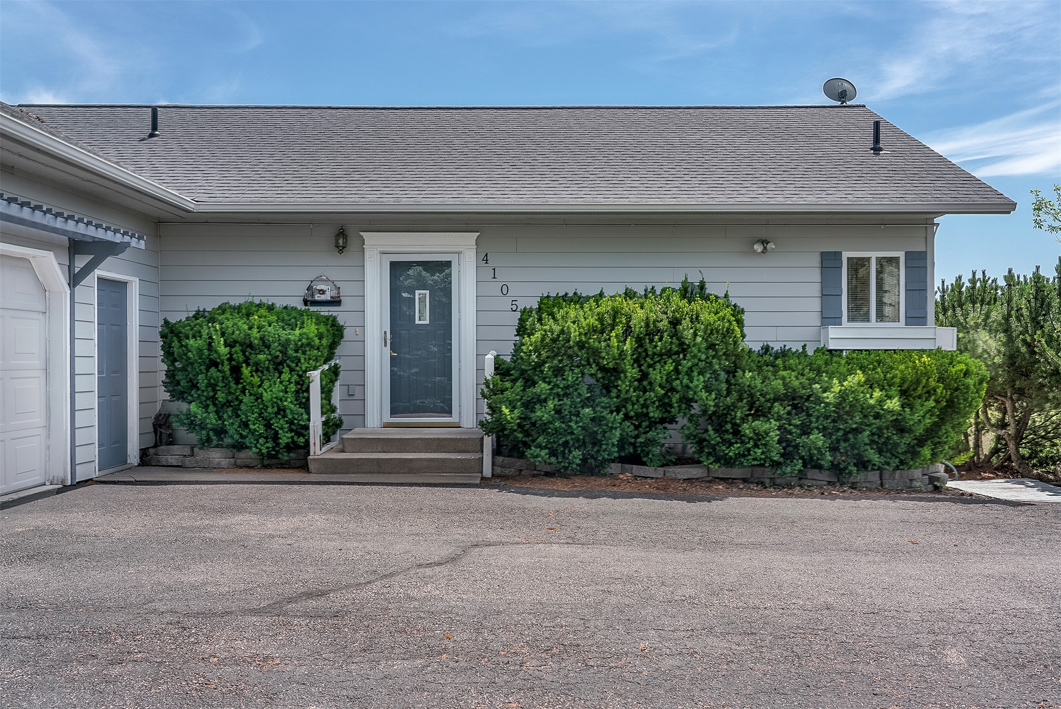 41057 Terrace Circle Property Photo 4