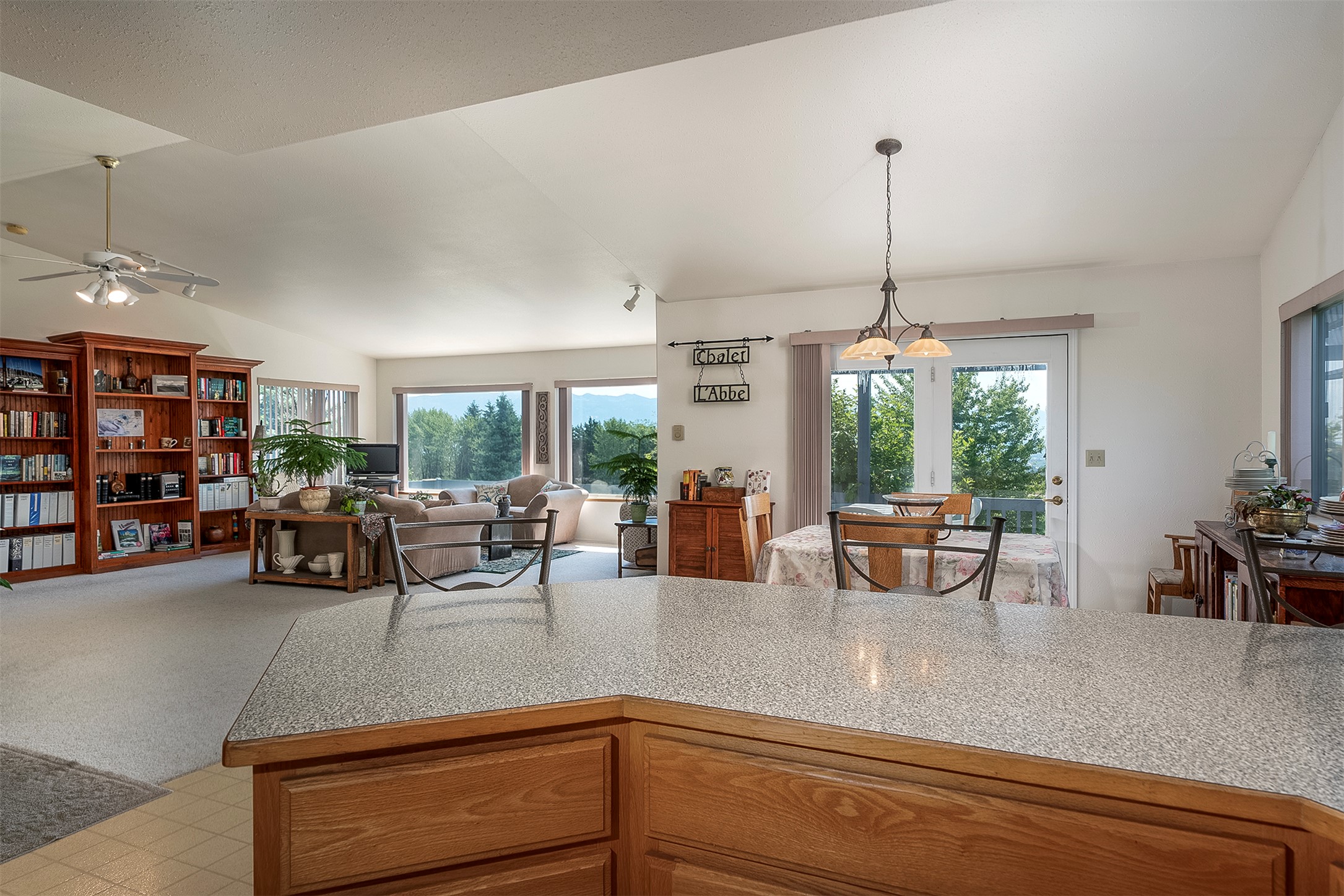 41057 Terrace Circle Property Photo 16