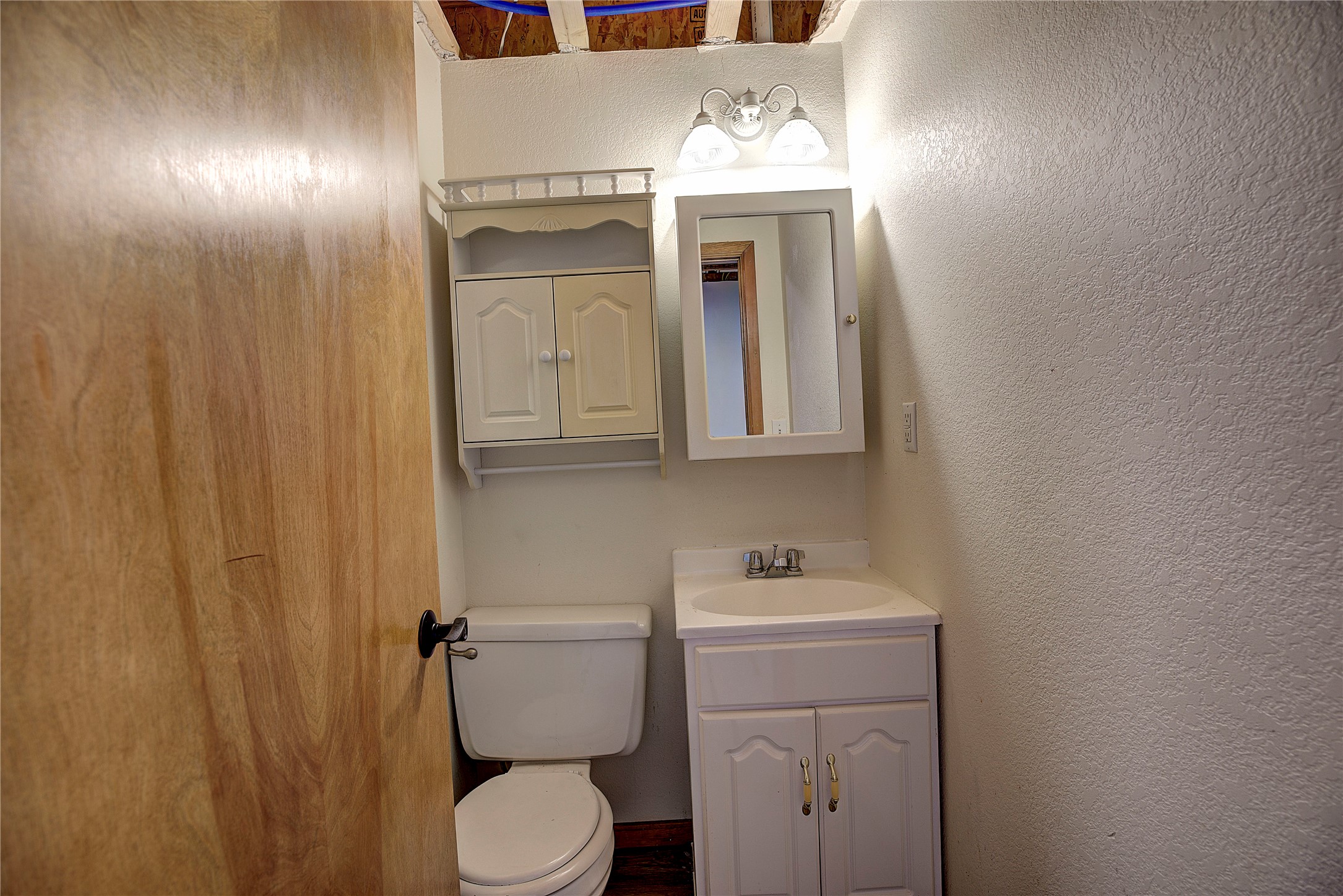 586 Willow Glen Drive Property Photo 31
