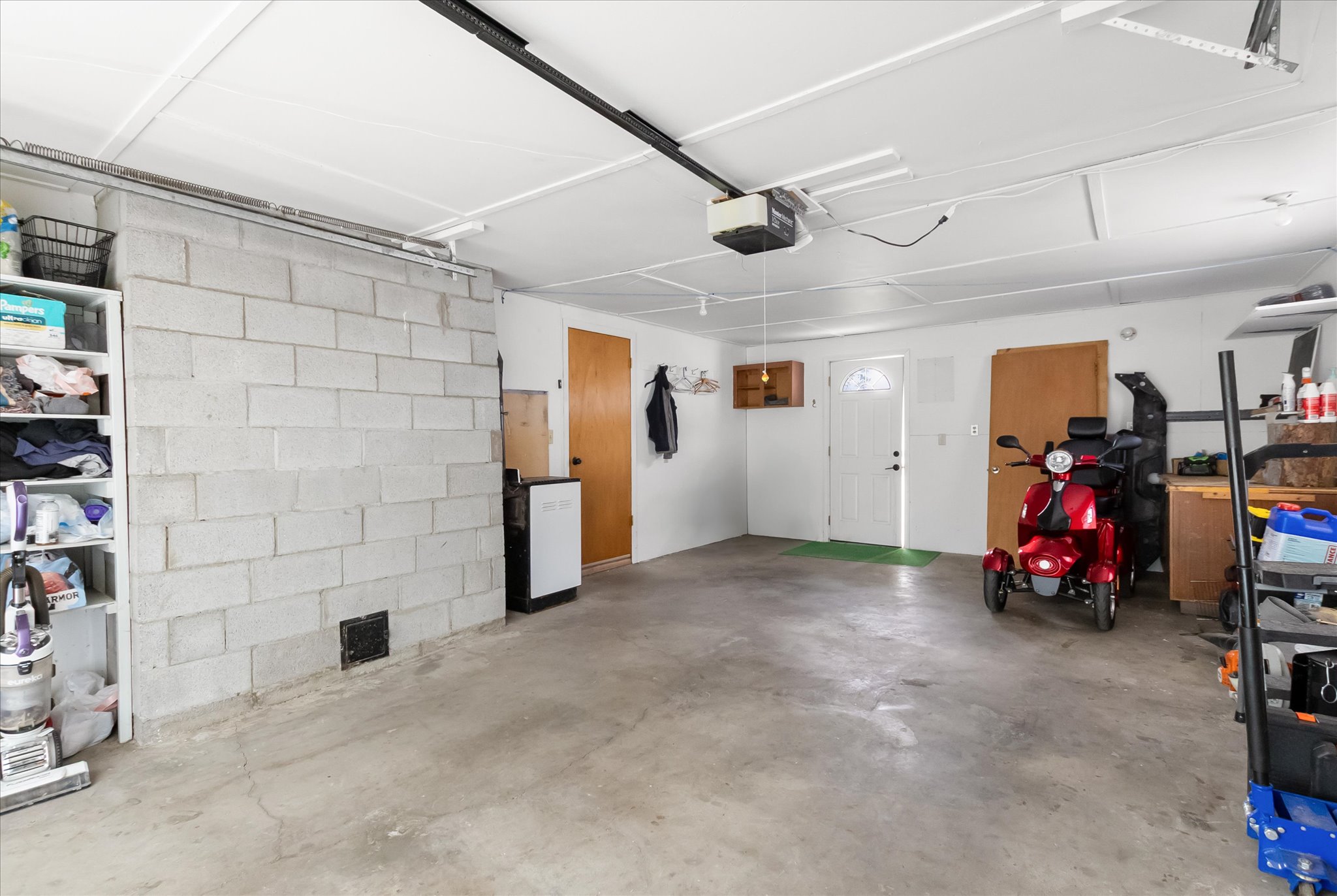 586 Willow Glen Drive Property Photo 35