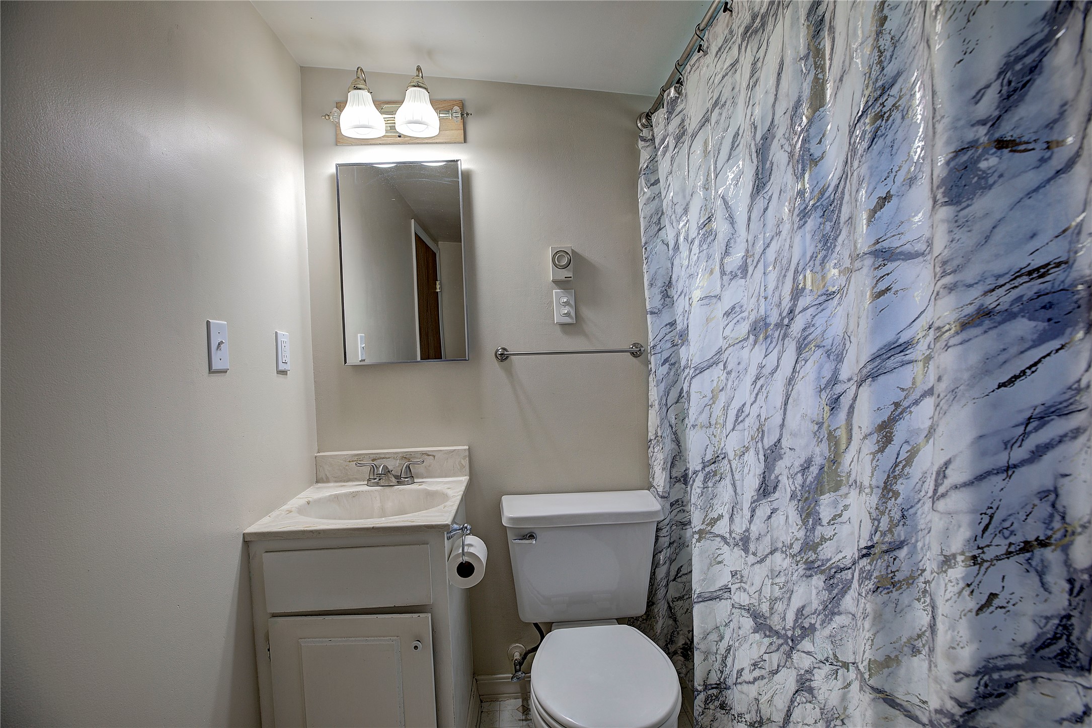 586 Willow Glen Drive Property Photo 53