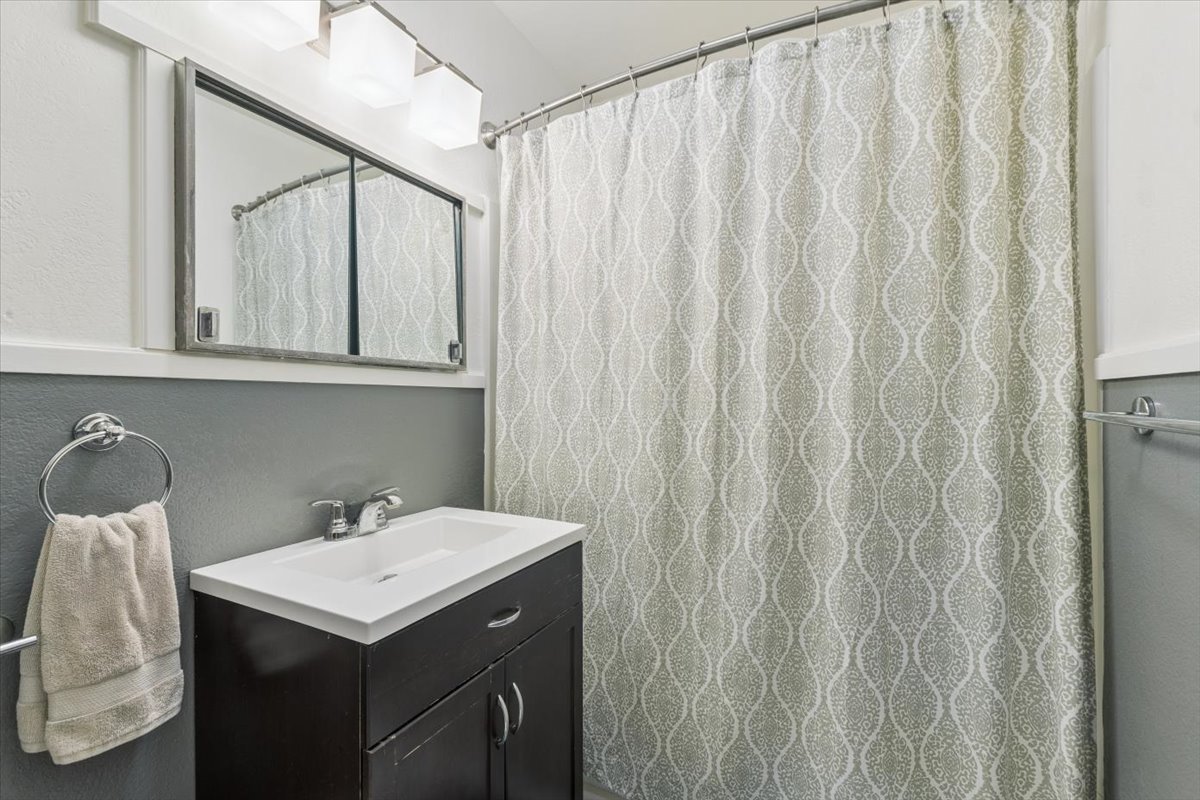 836 3rd Avenue W Property Photo 26