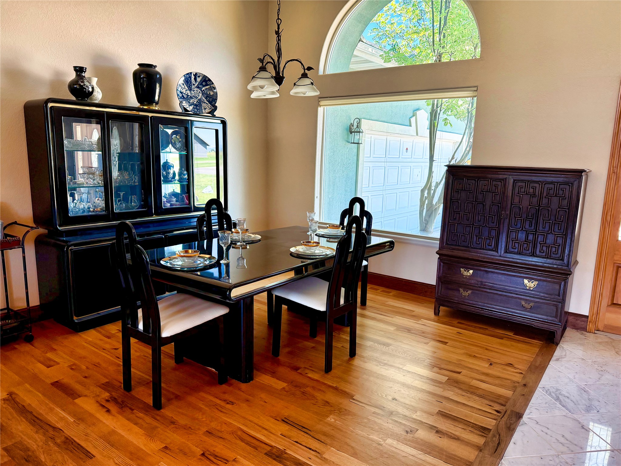 46452 Stagecoach Trail Property Photo 13