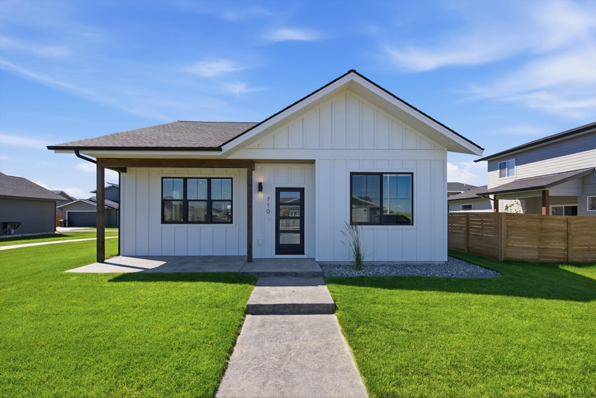 710 August Way Property Photo 2