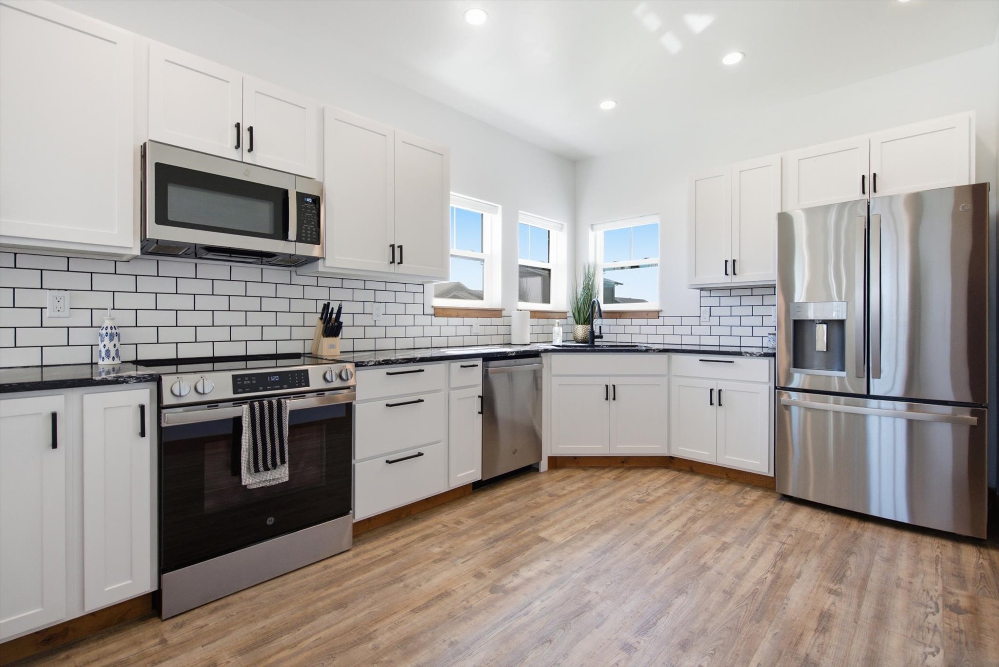 710 August Way Property Photo 9